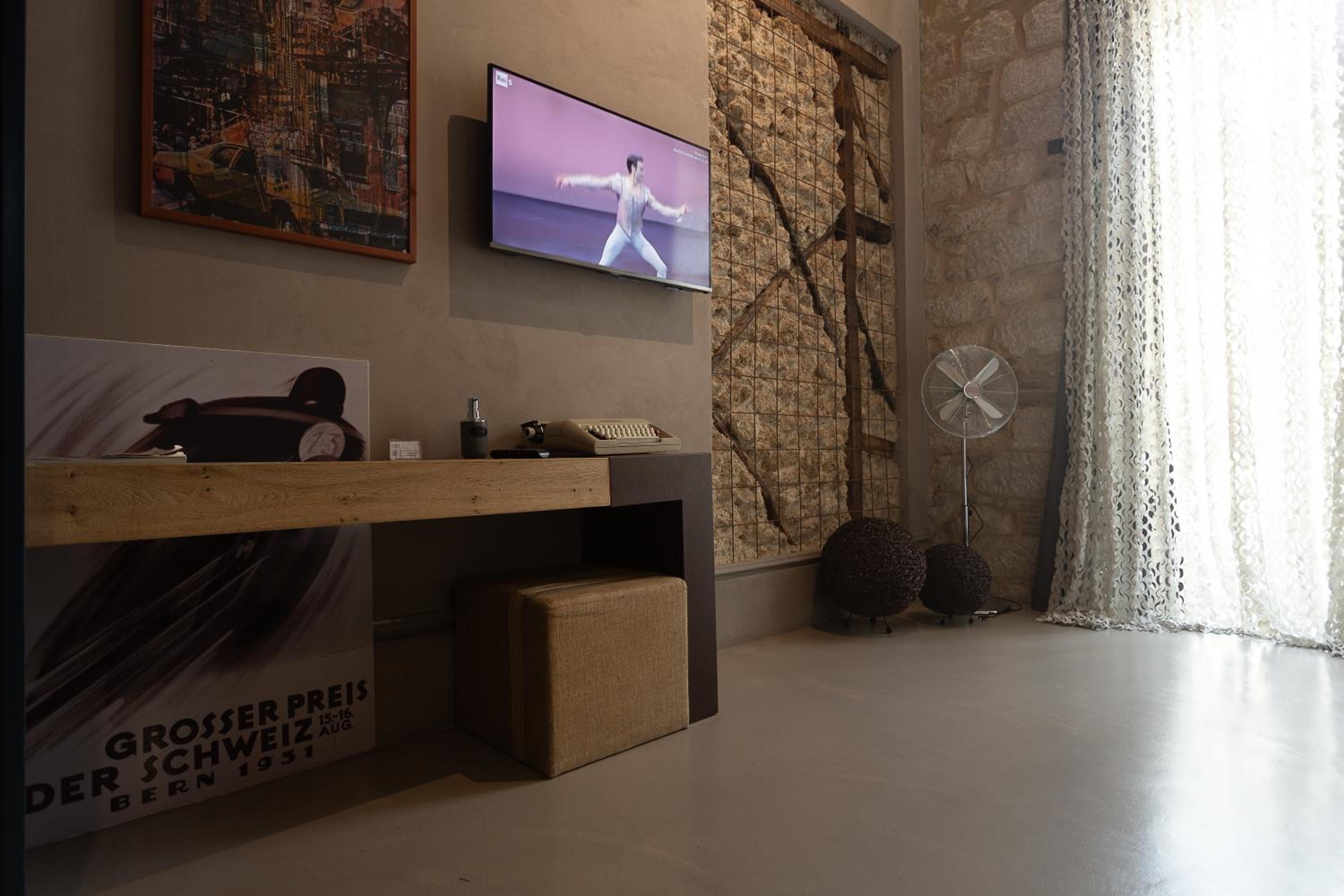 Double Room - Photo 22