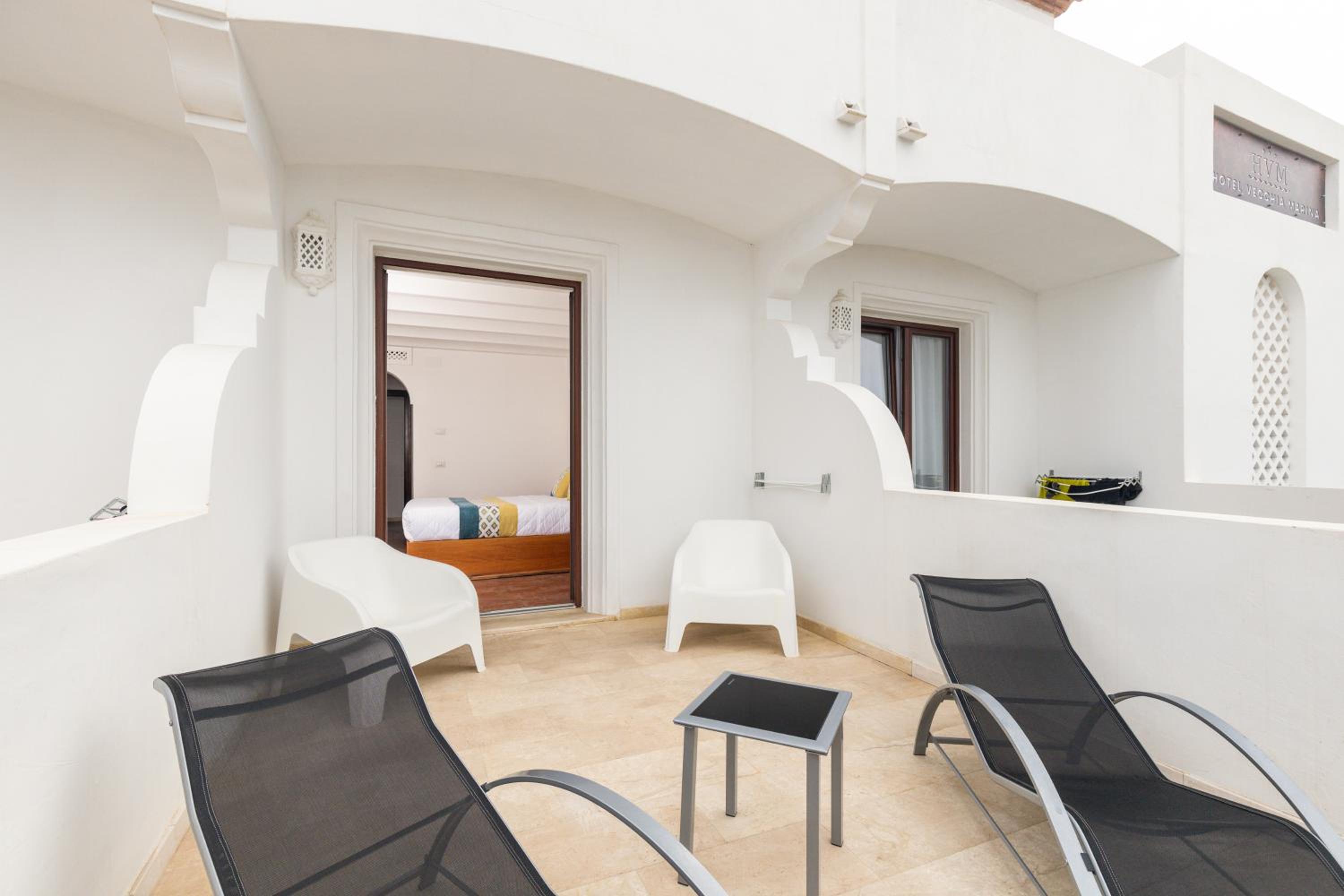 Double Room with Terrace - Photo 2