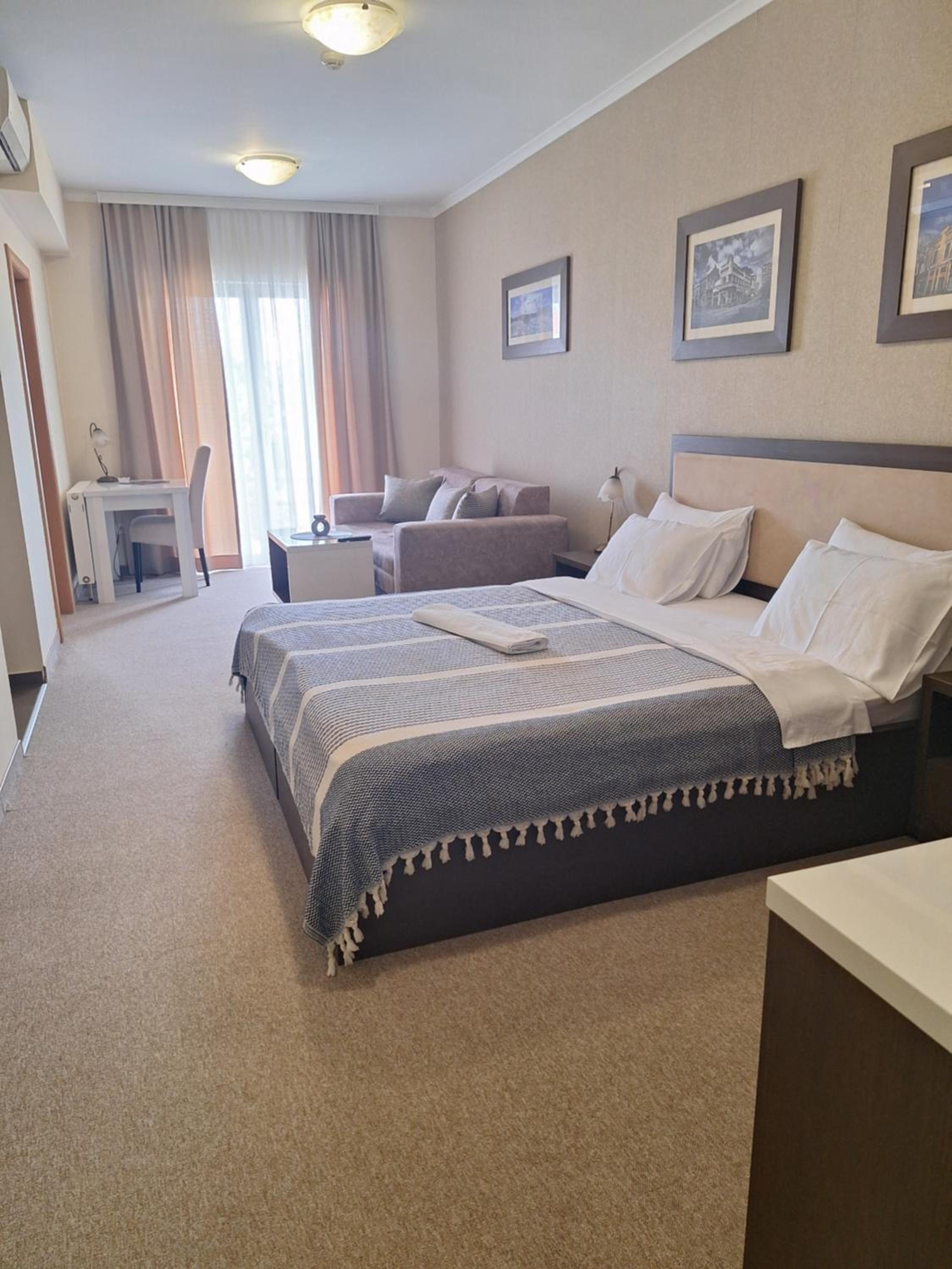 Two-Bedroom Apartment - Photo 1