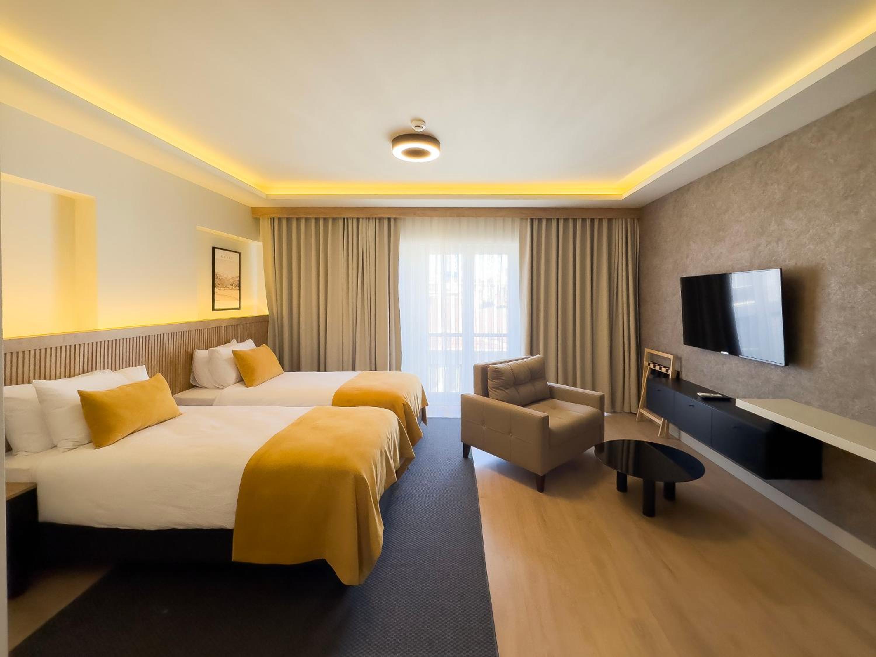 Grand Deluxe Double or Twin Room  photo 2