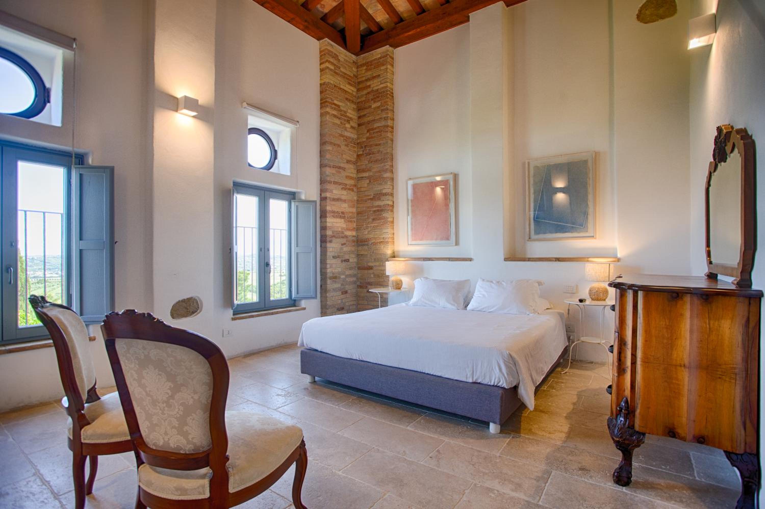 Large Double Room