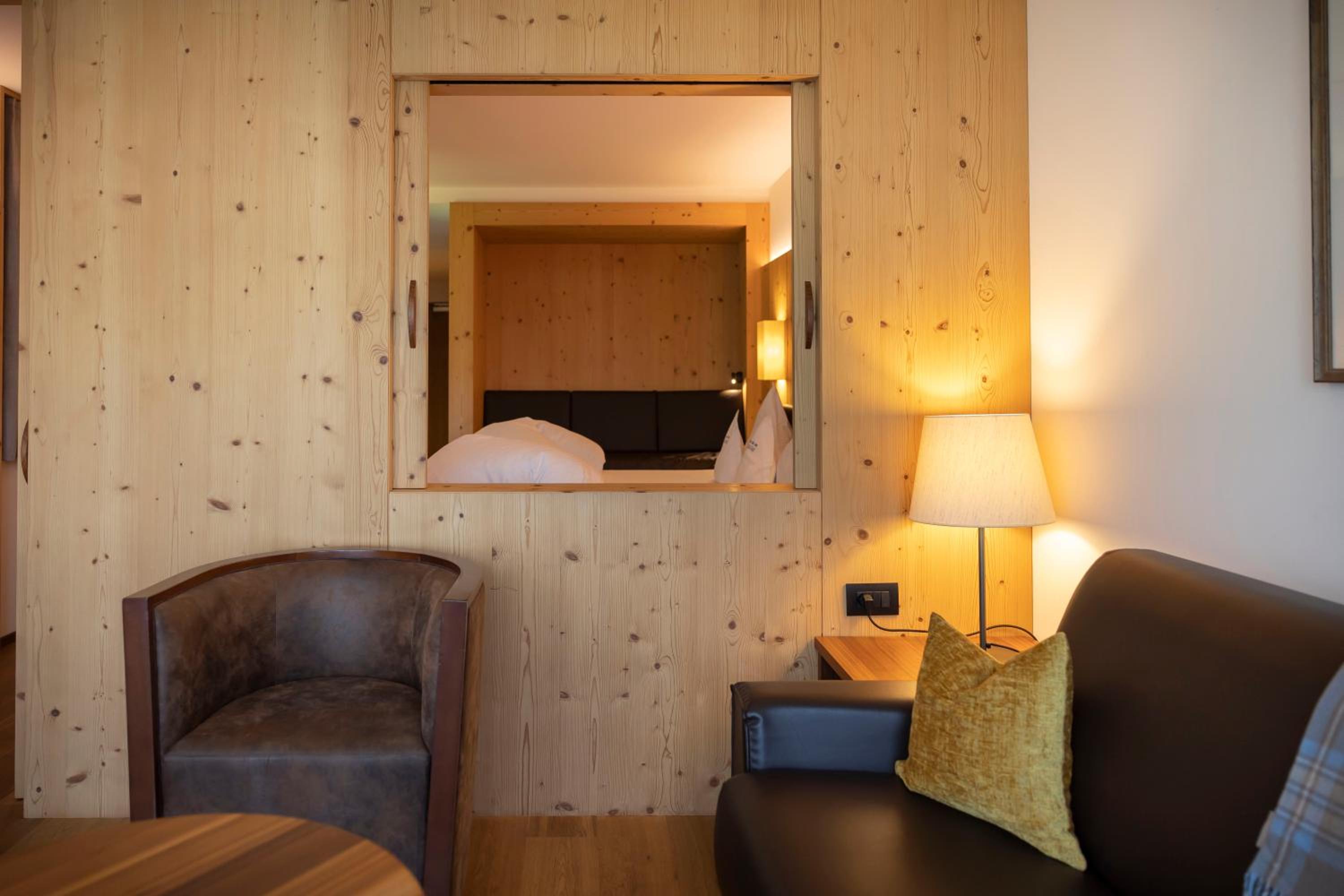 Suite with Garden View photo 2