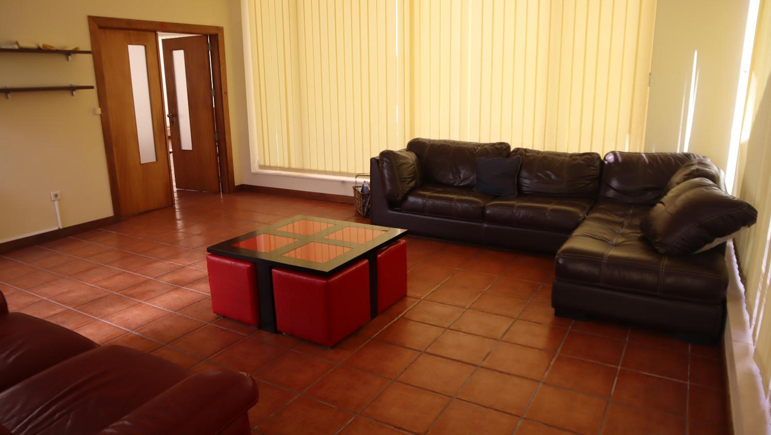 Three-Bedroom Apartment with Sea View photo 2