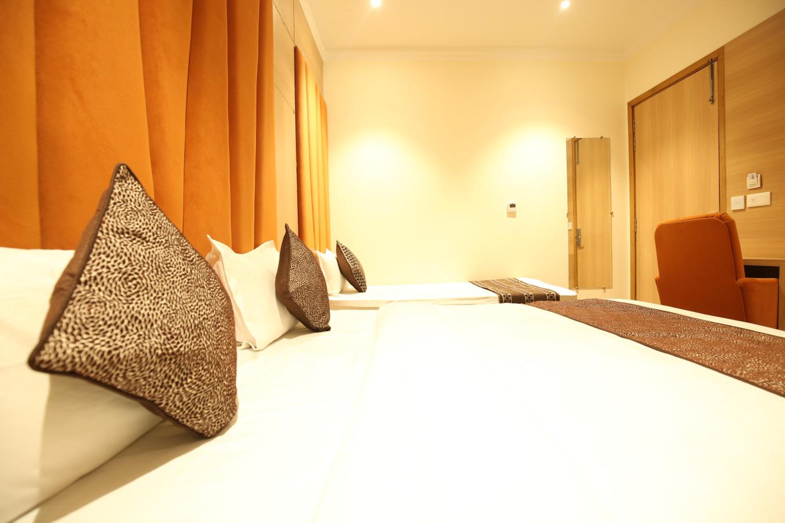 Luxury Triple Room