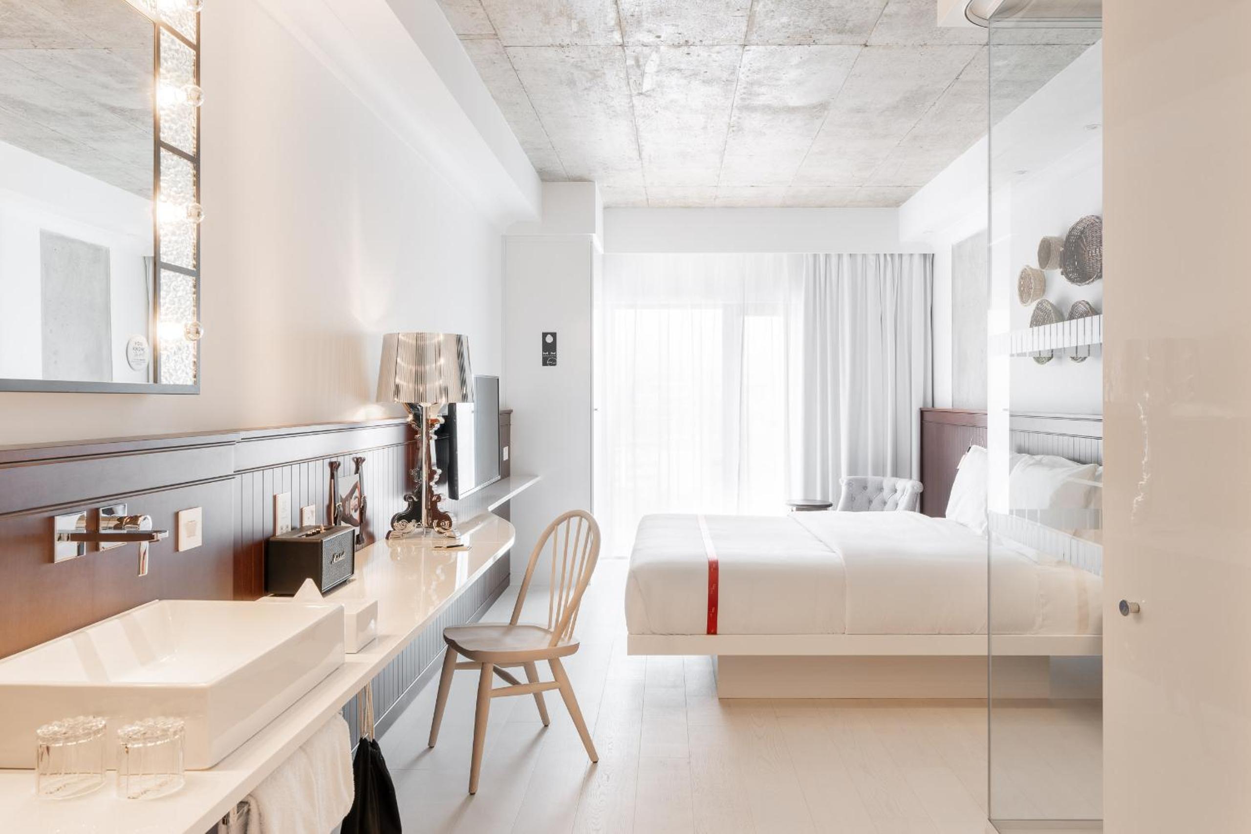 Wow Room