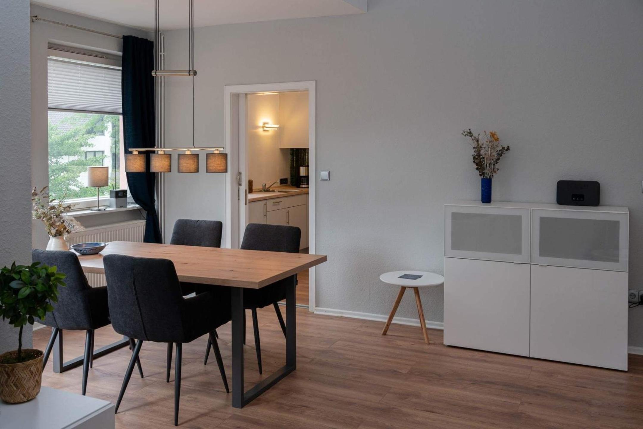 One-Bedroom Apartment photo 2