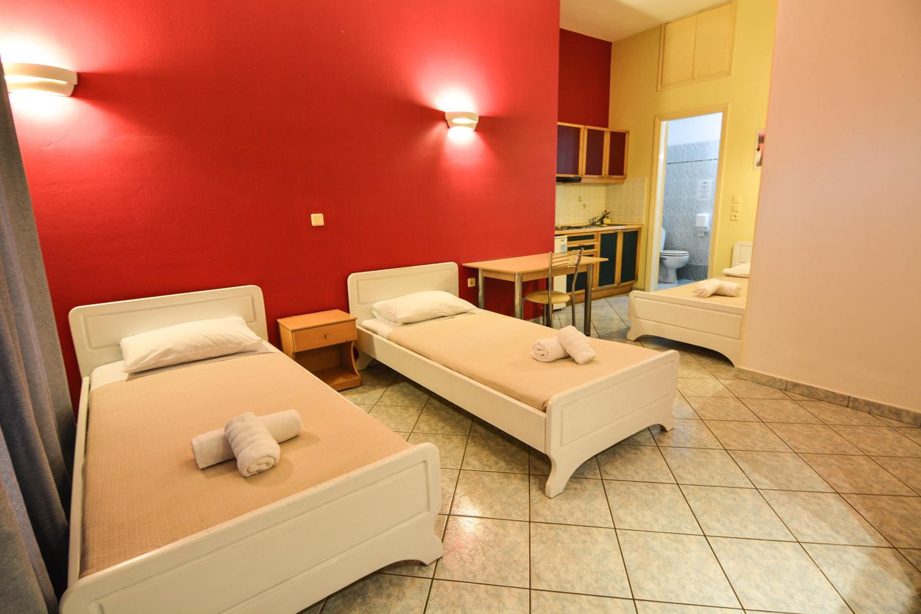 Standard Triple Studio