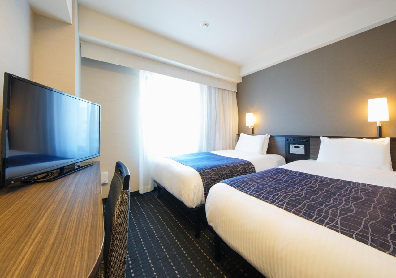 Twin Room - Non-Smoking - Photo 1