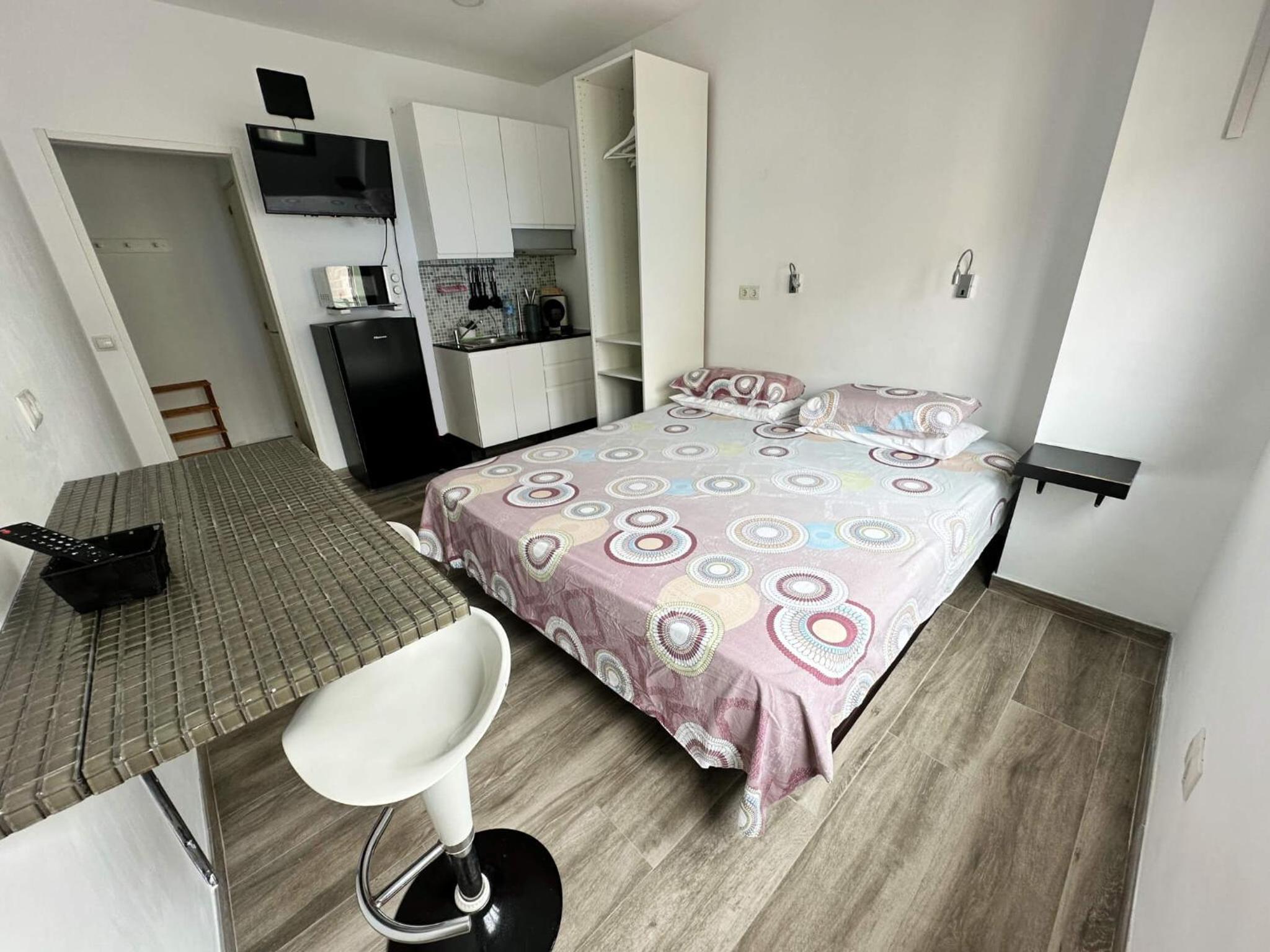 Deluxe Apartment photo 2