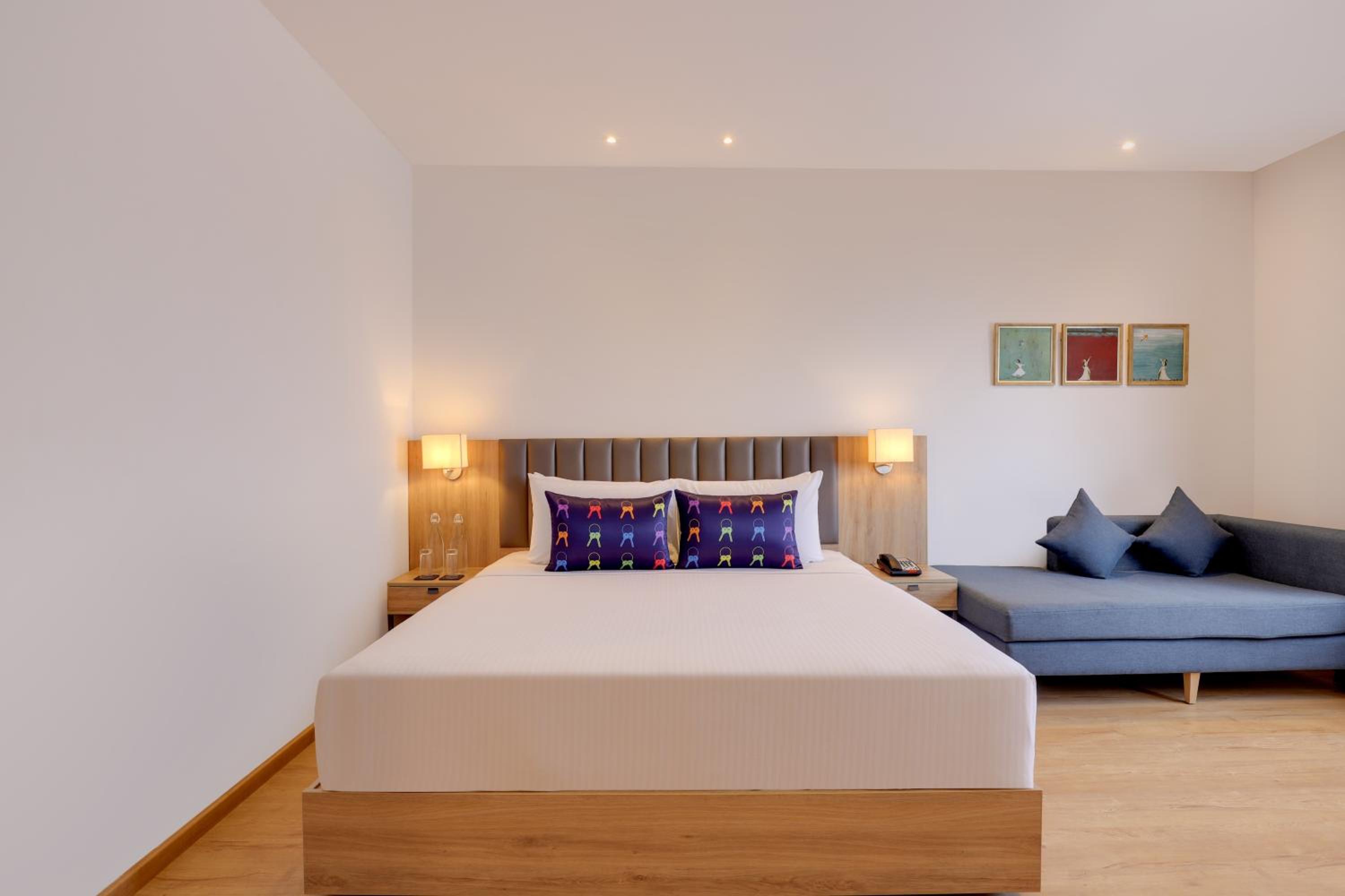 Standard Double Room - Photo 3