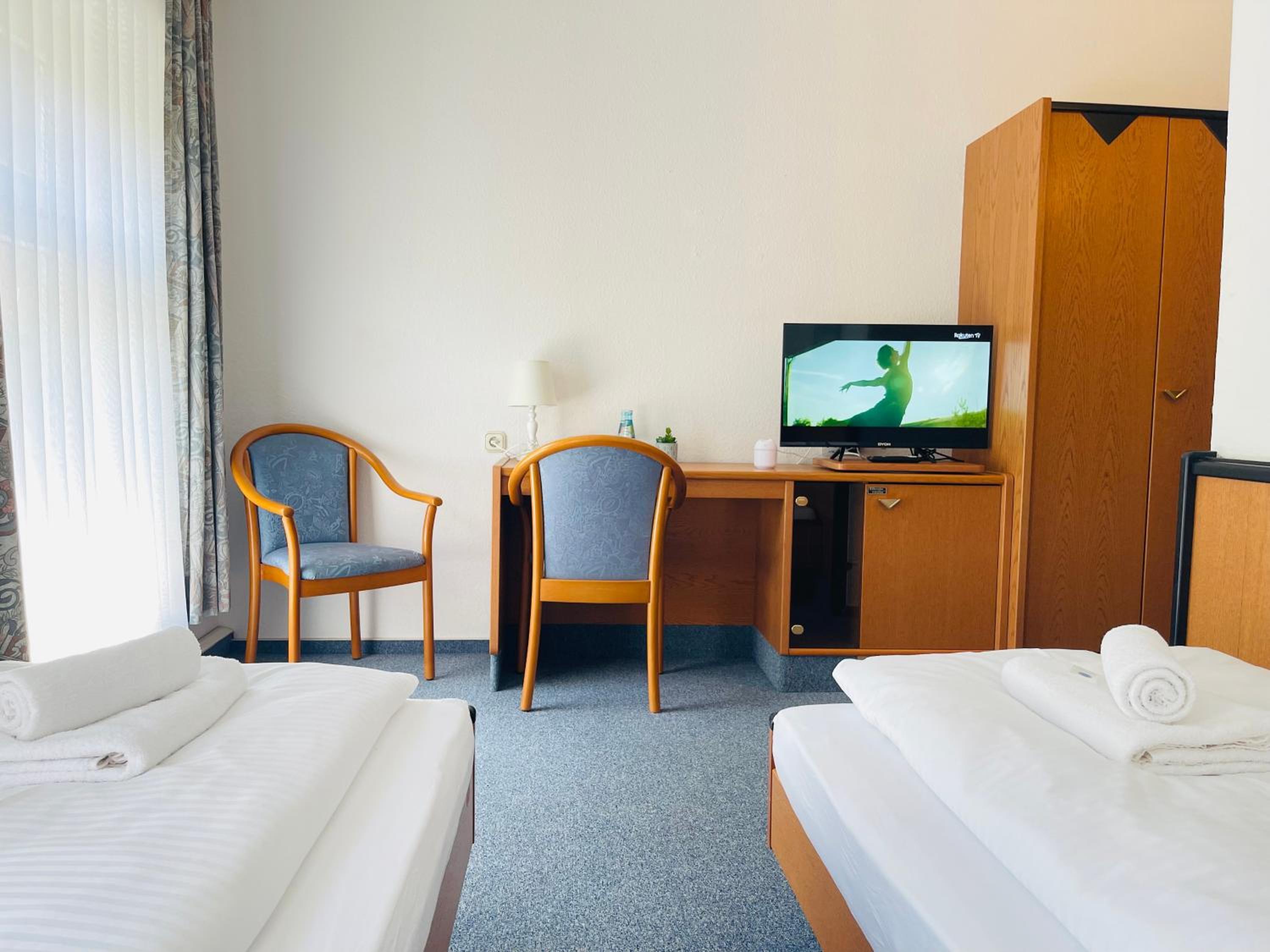 Double Room With Private Bathroom photo 1