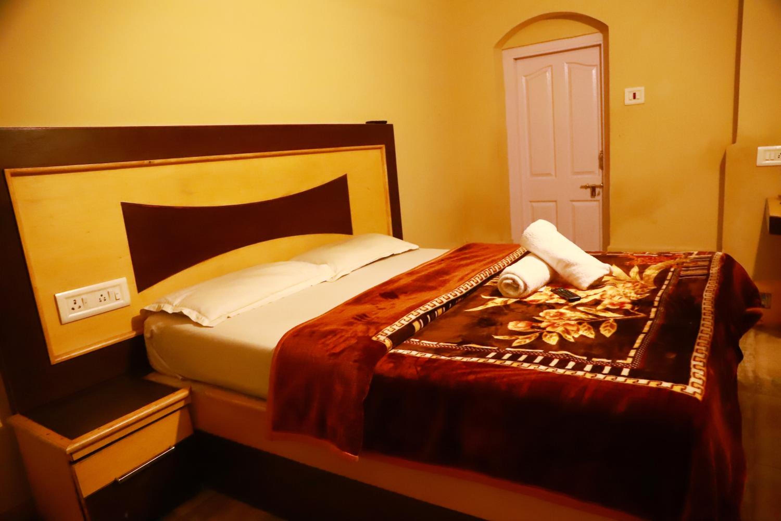 Suite - Photo 5