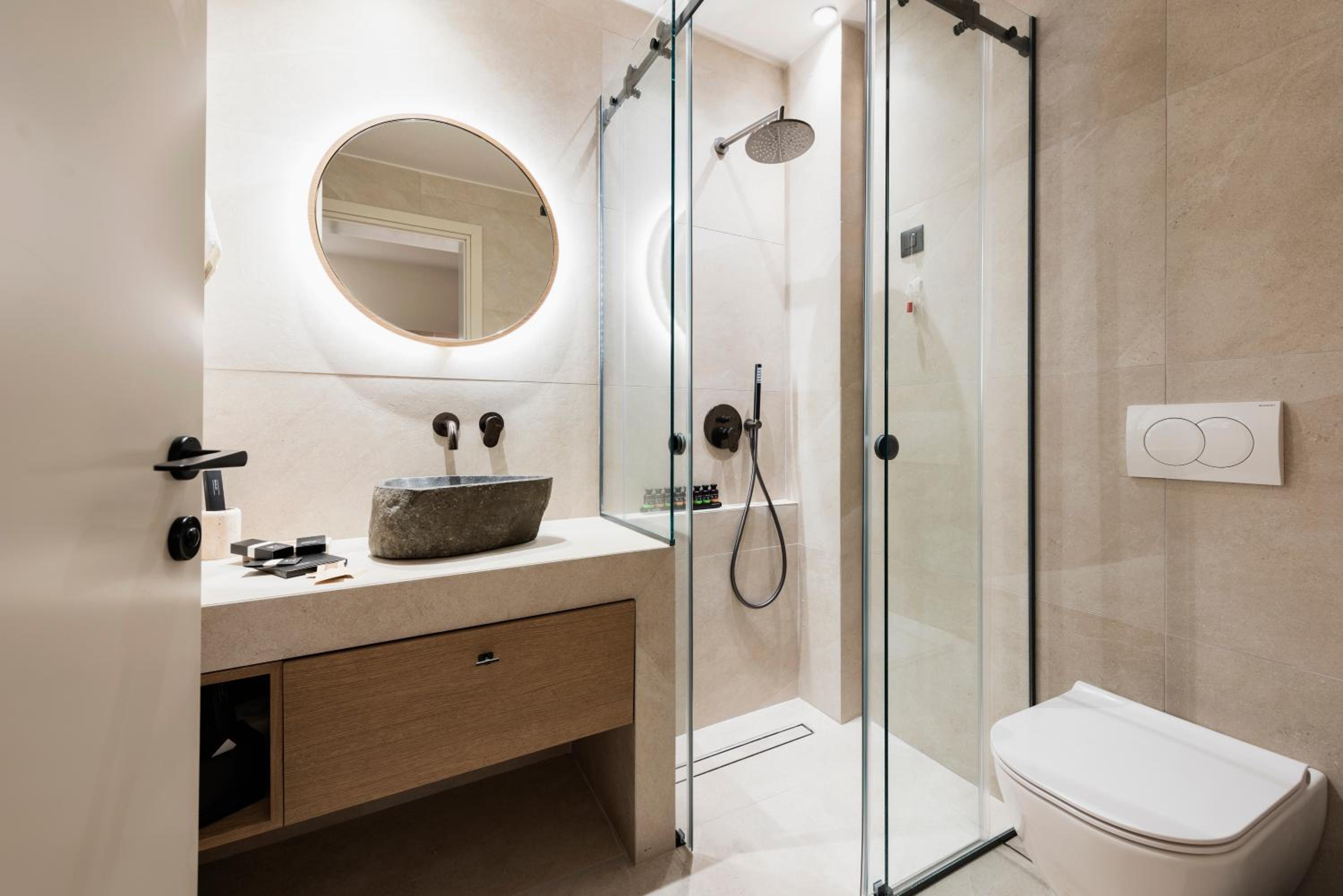 Comfort Suite photo 3