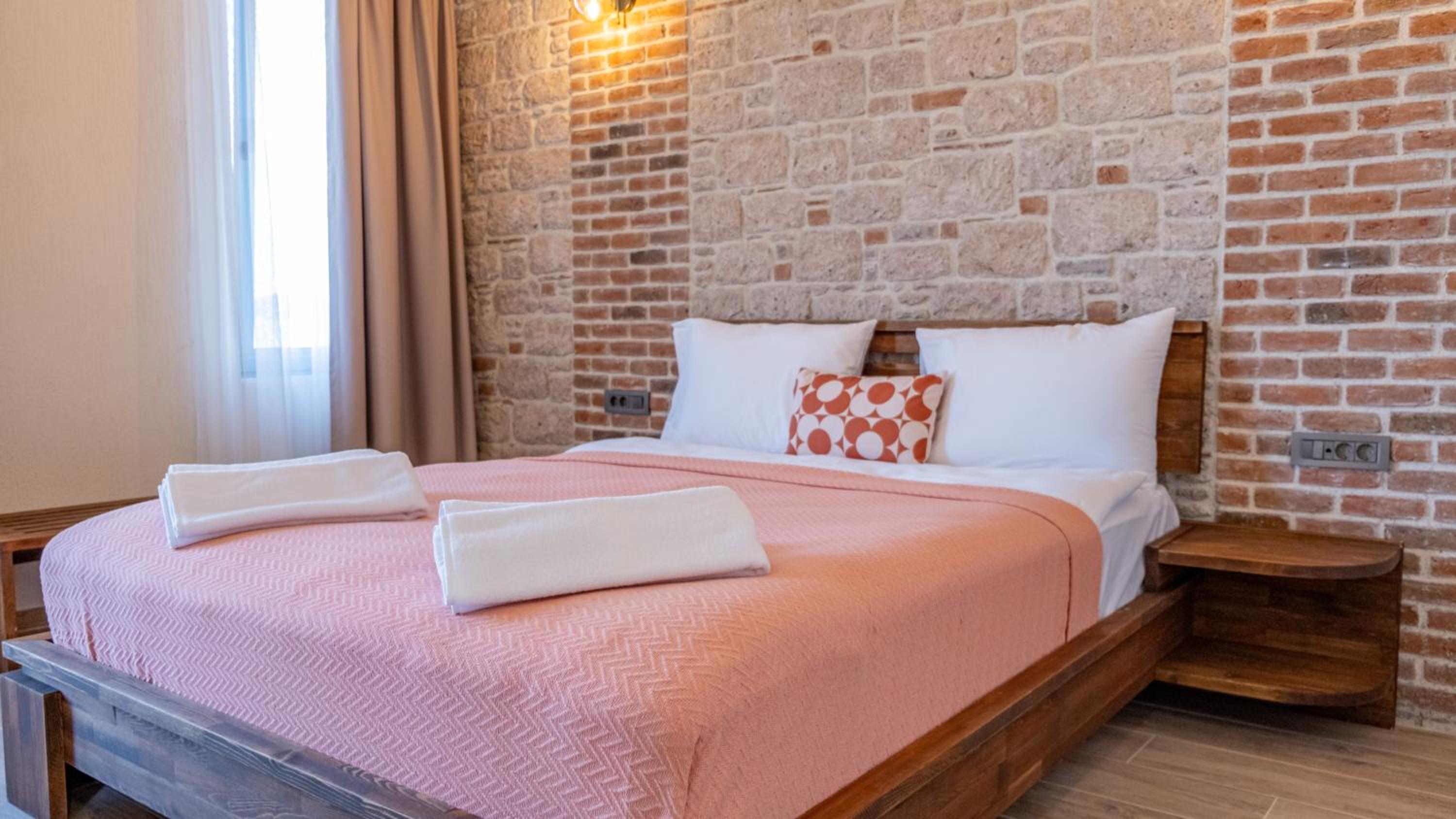 Deluxe Double Room with Balcony and Sea View photo 3