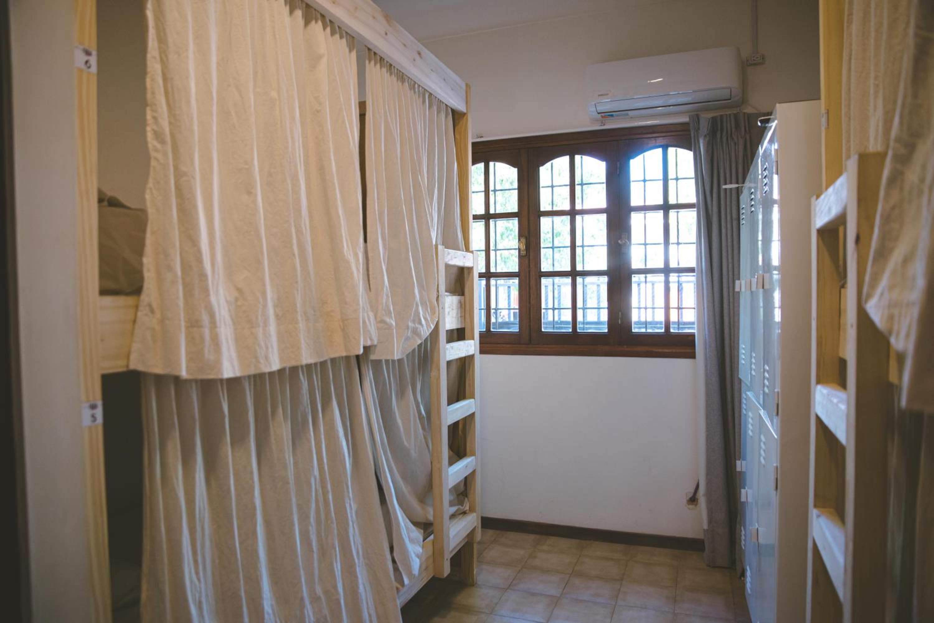 Bed In 6-Bed Dormitory Room photo 2