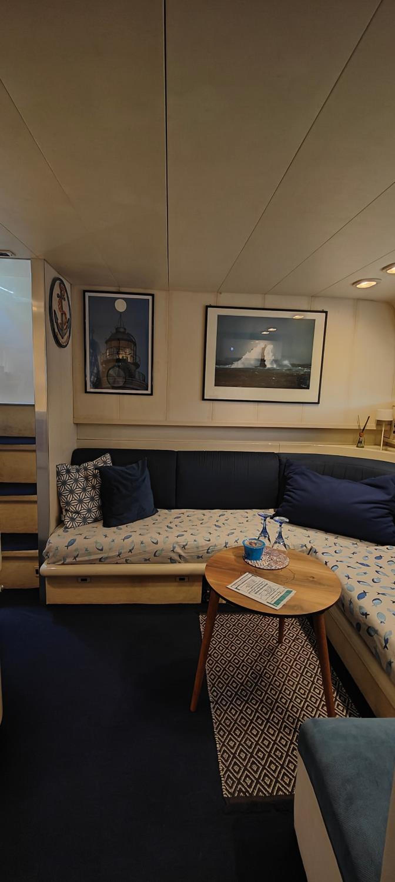 Two-Cabin Boat - Photo 15