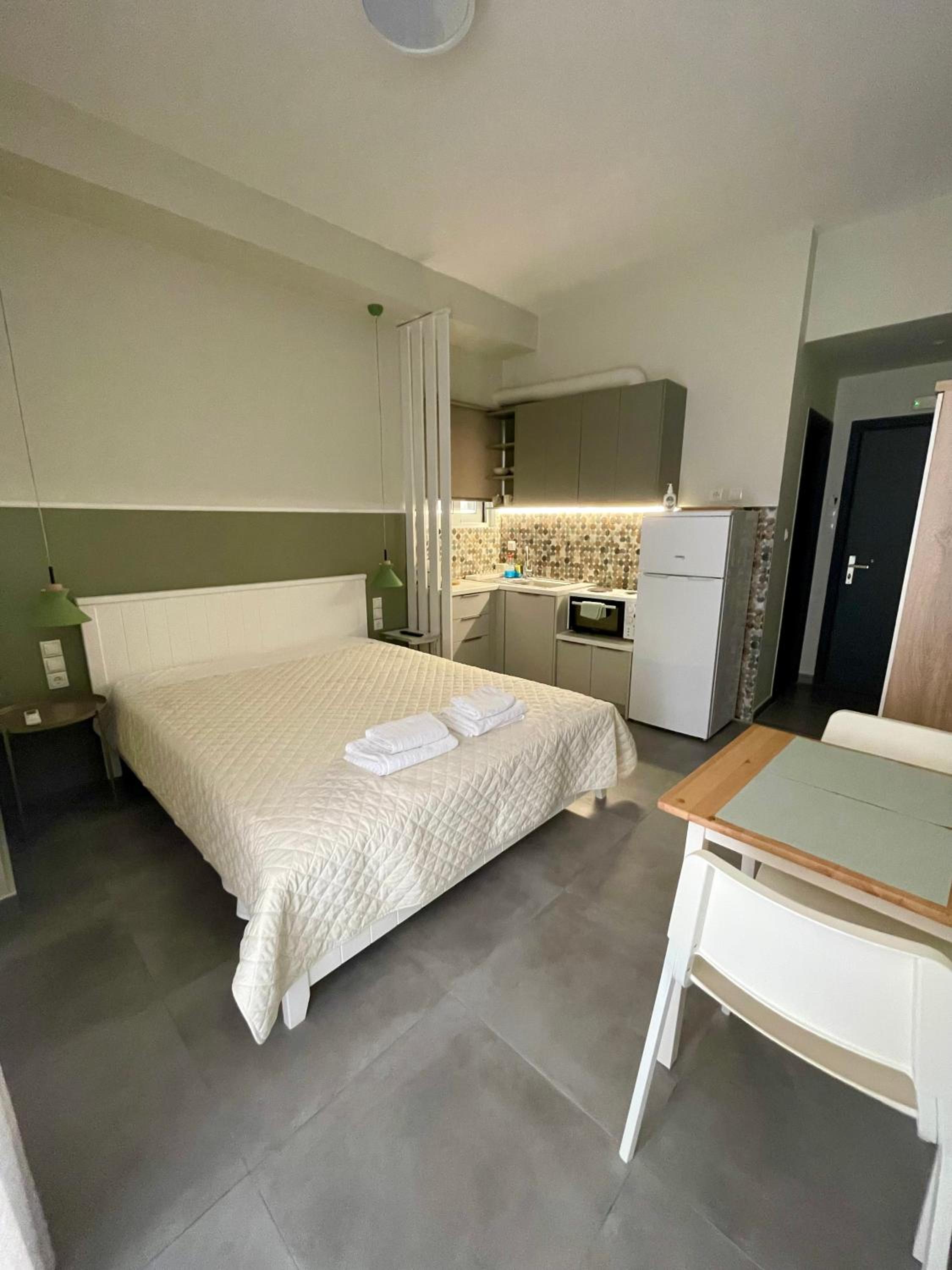 Studio Apartment with Balcony