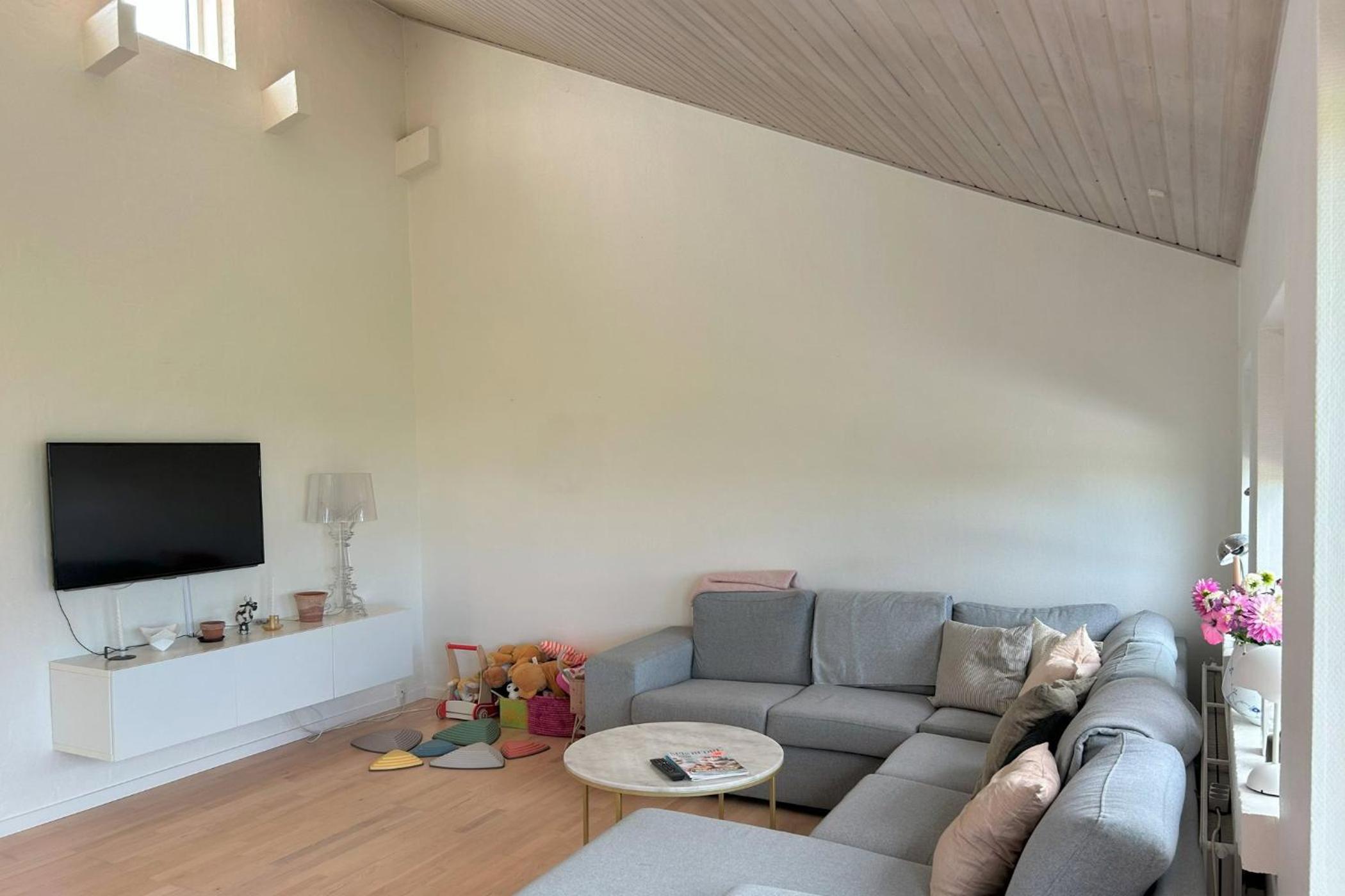 Three-Bedroom Villa photo 1