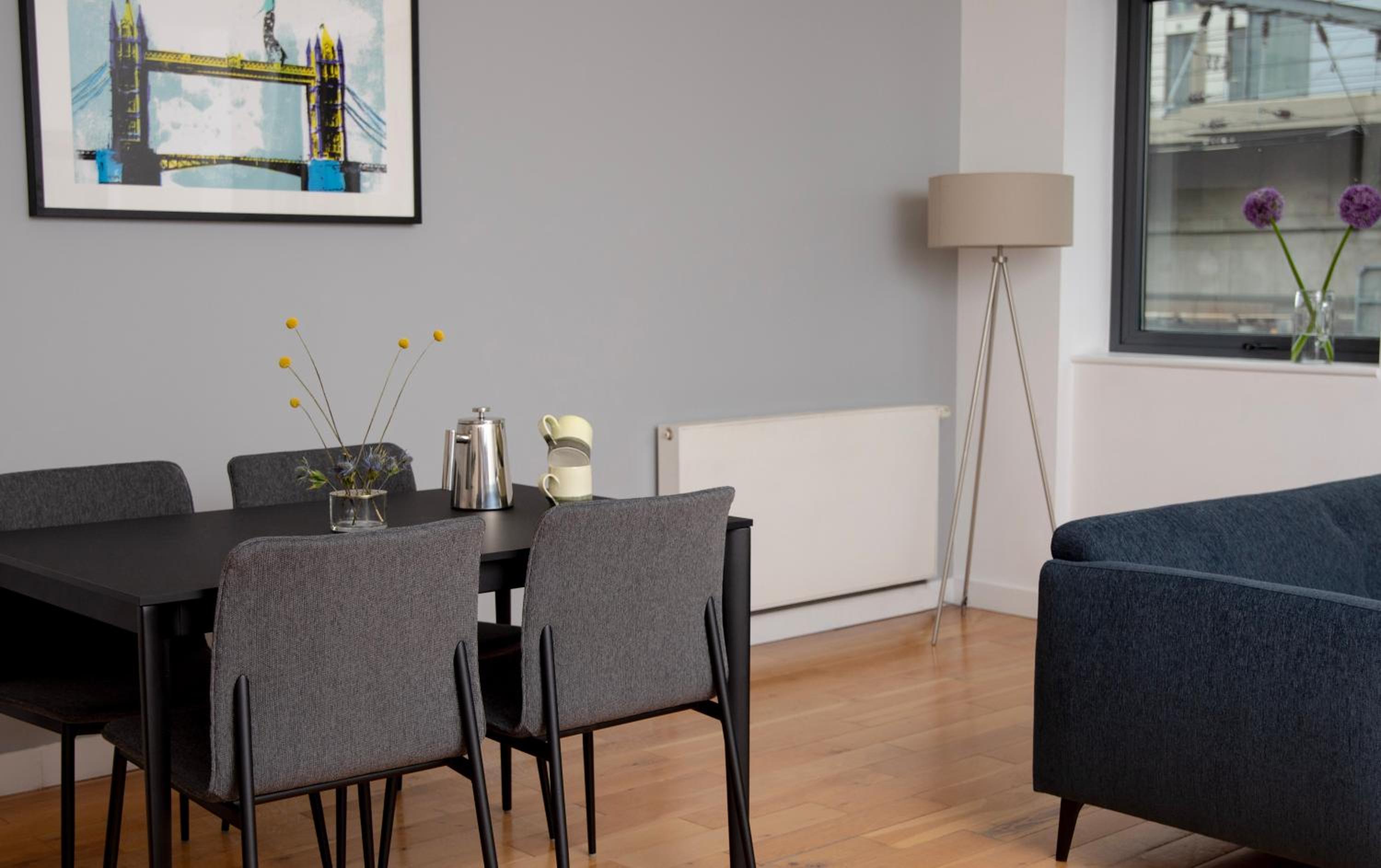 Spacious Apartment - 2 Bedroom - Balcony - Kitchen photo 3