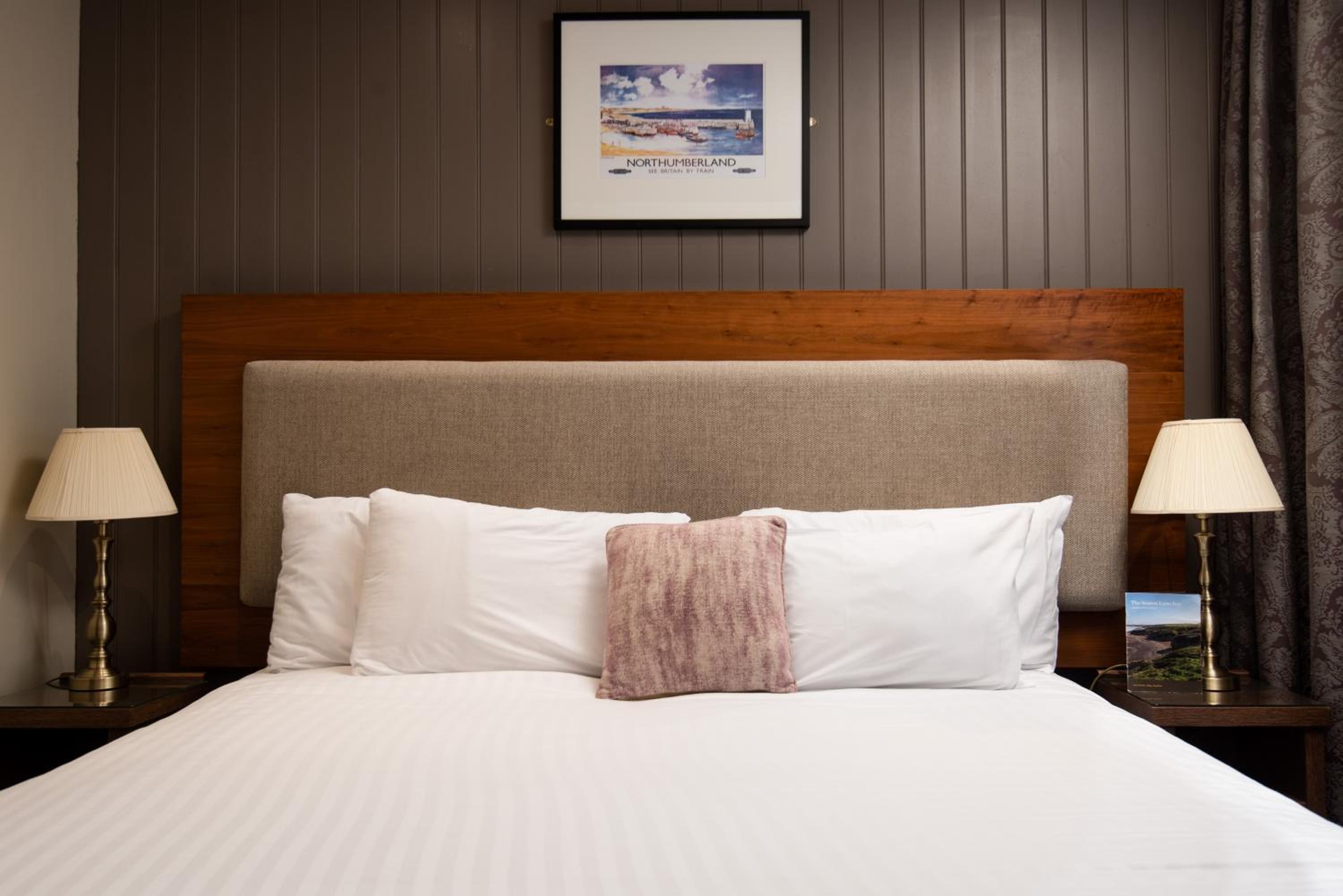 Double or Twin Room photo 1