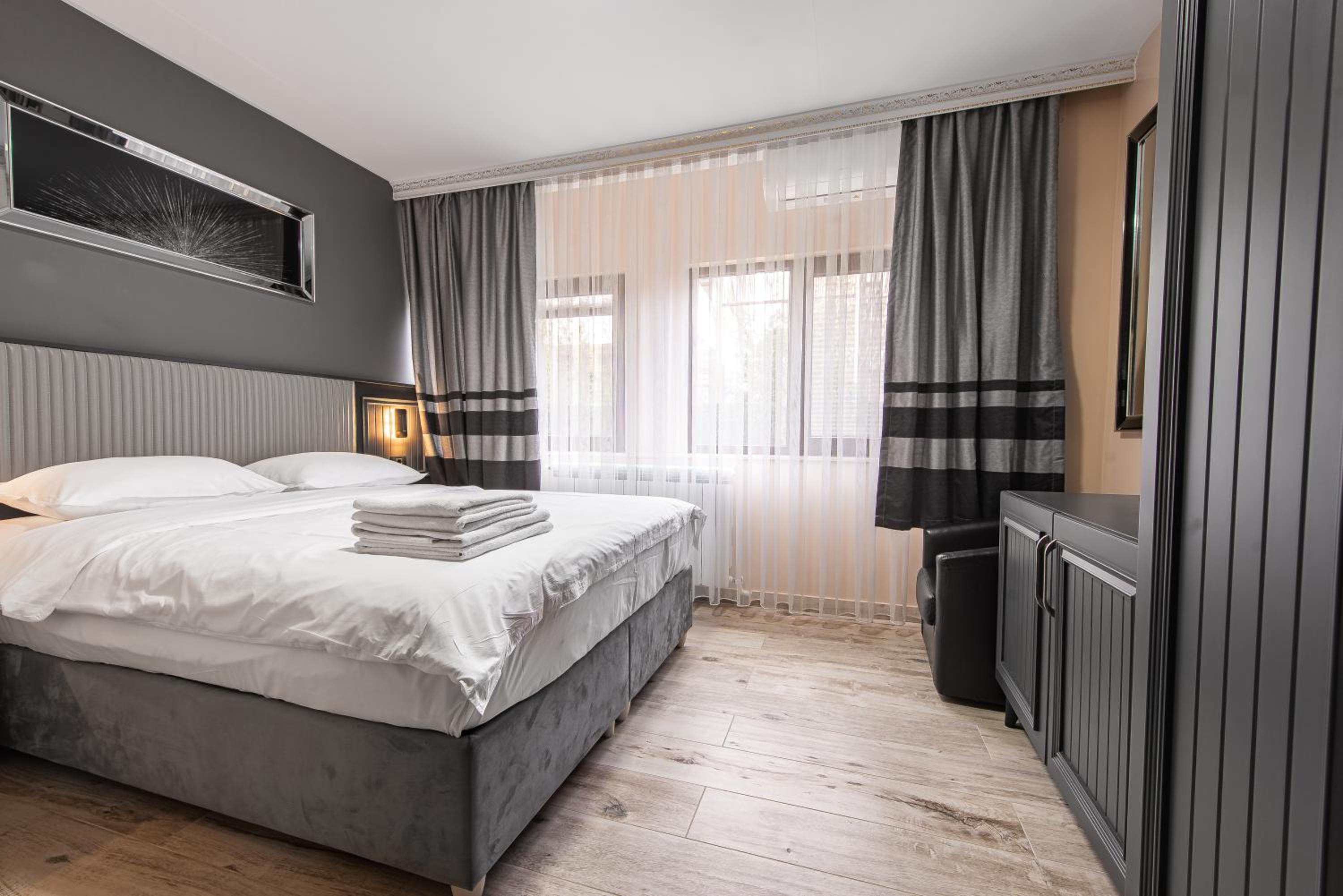Standard Double Room - Photo 4