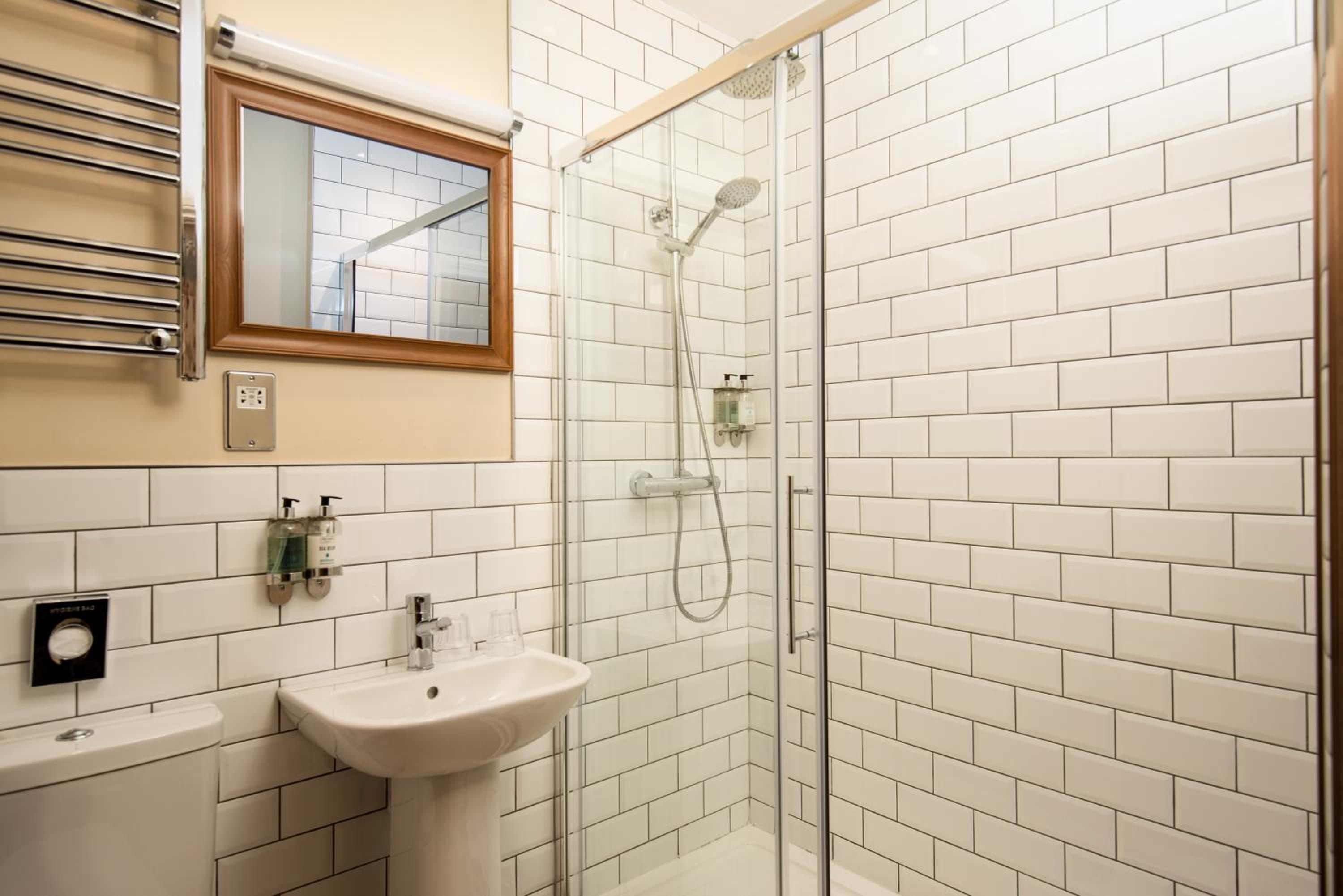 Double or Twin Room photo 3