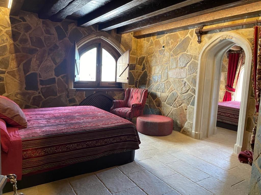 Quadruple Room - Photo 1