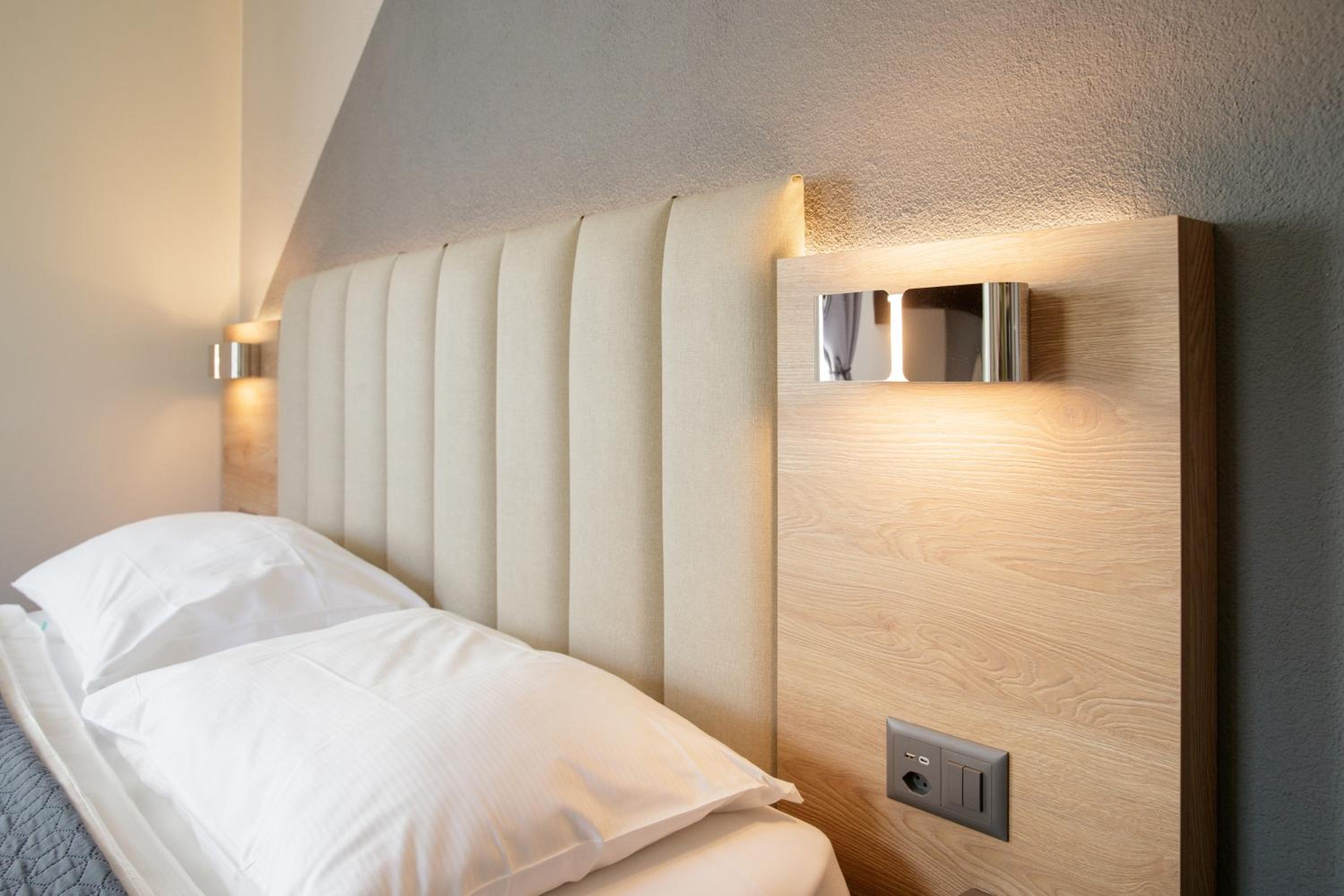 Double Room with Balcony photo 2