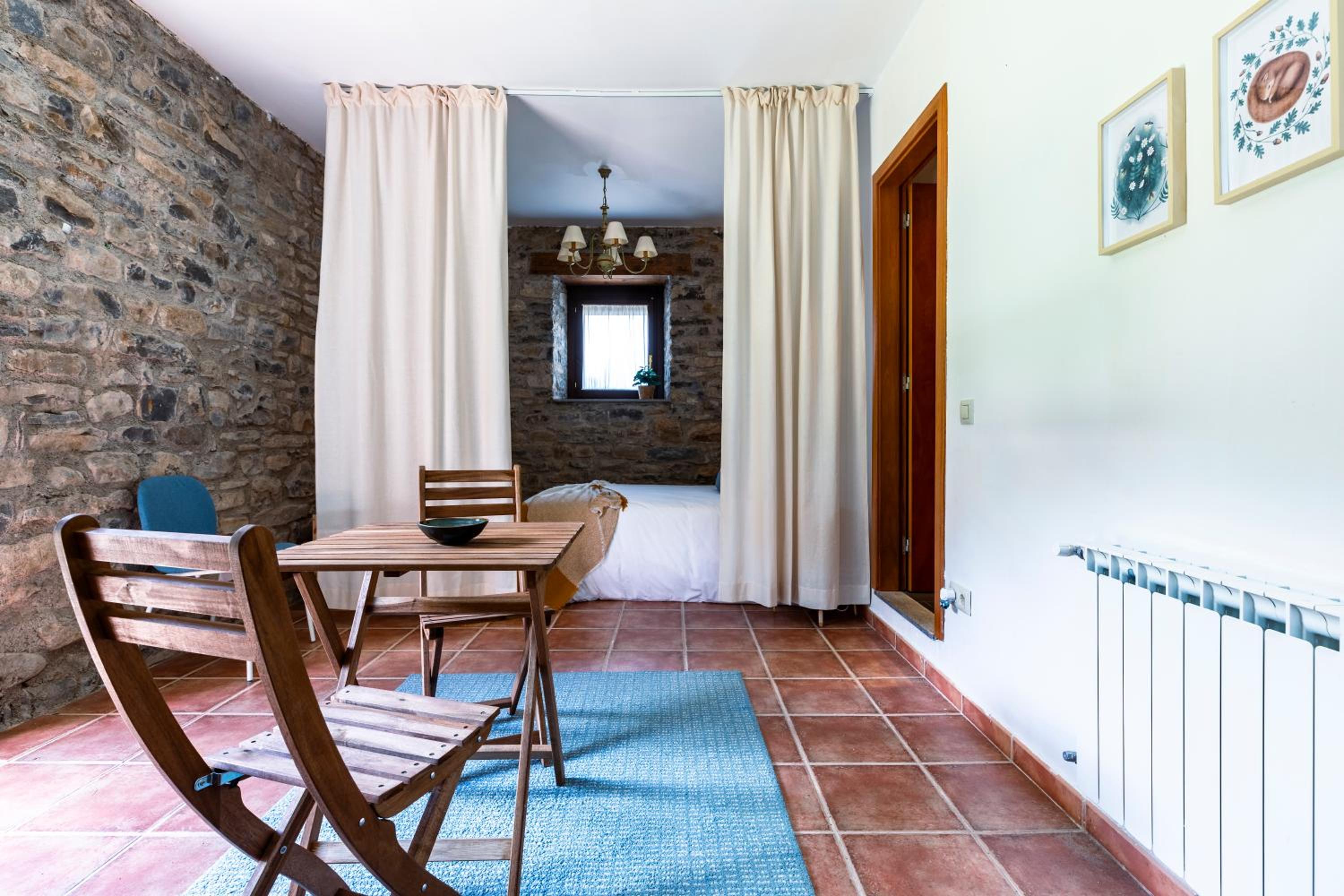 Casa de cuatro habitaciones