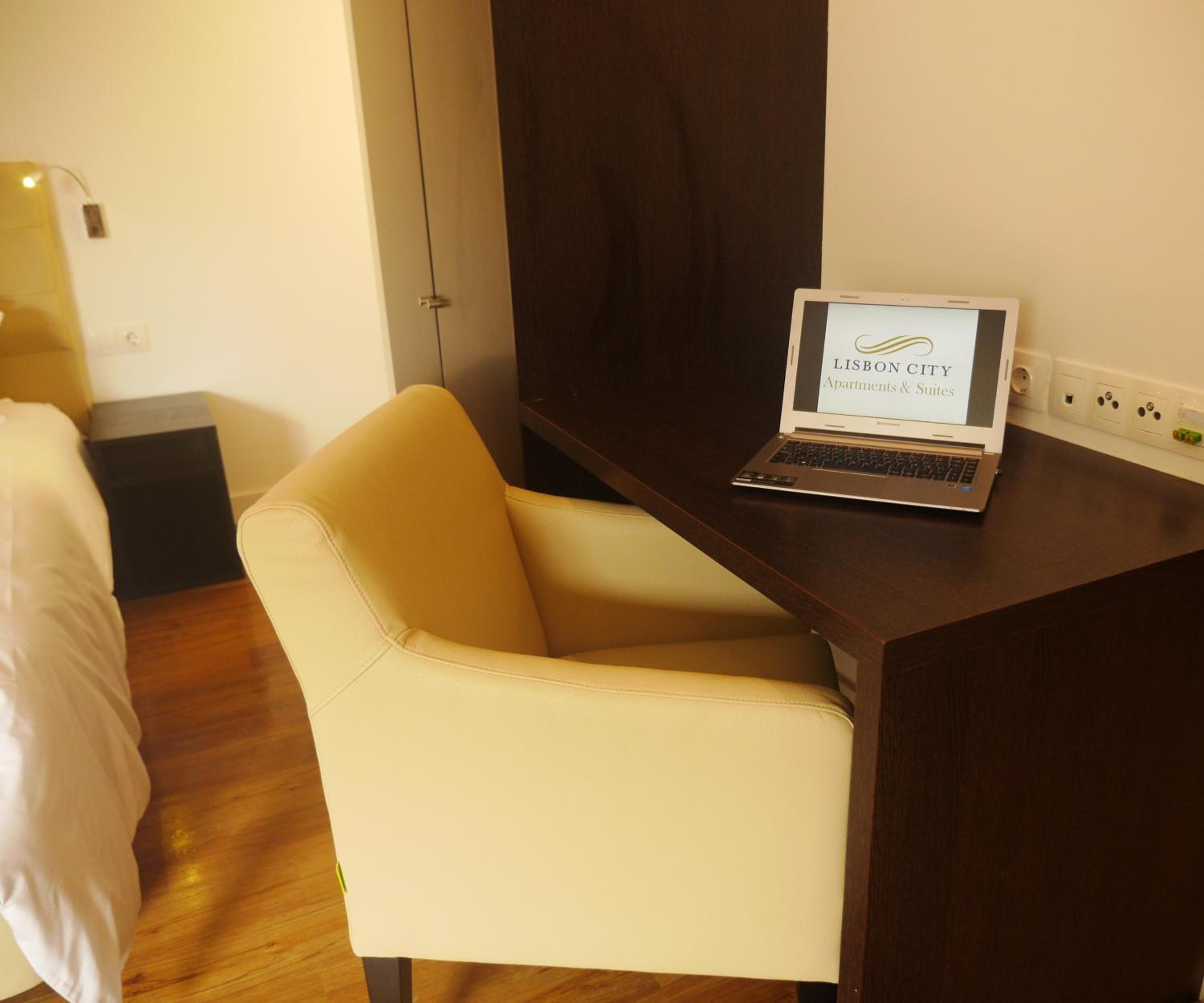 One-Bedroom Apartment (3 Adults)