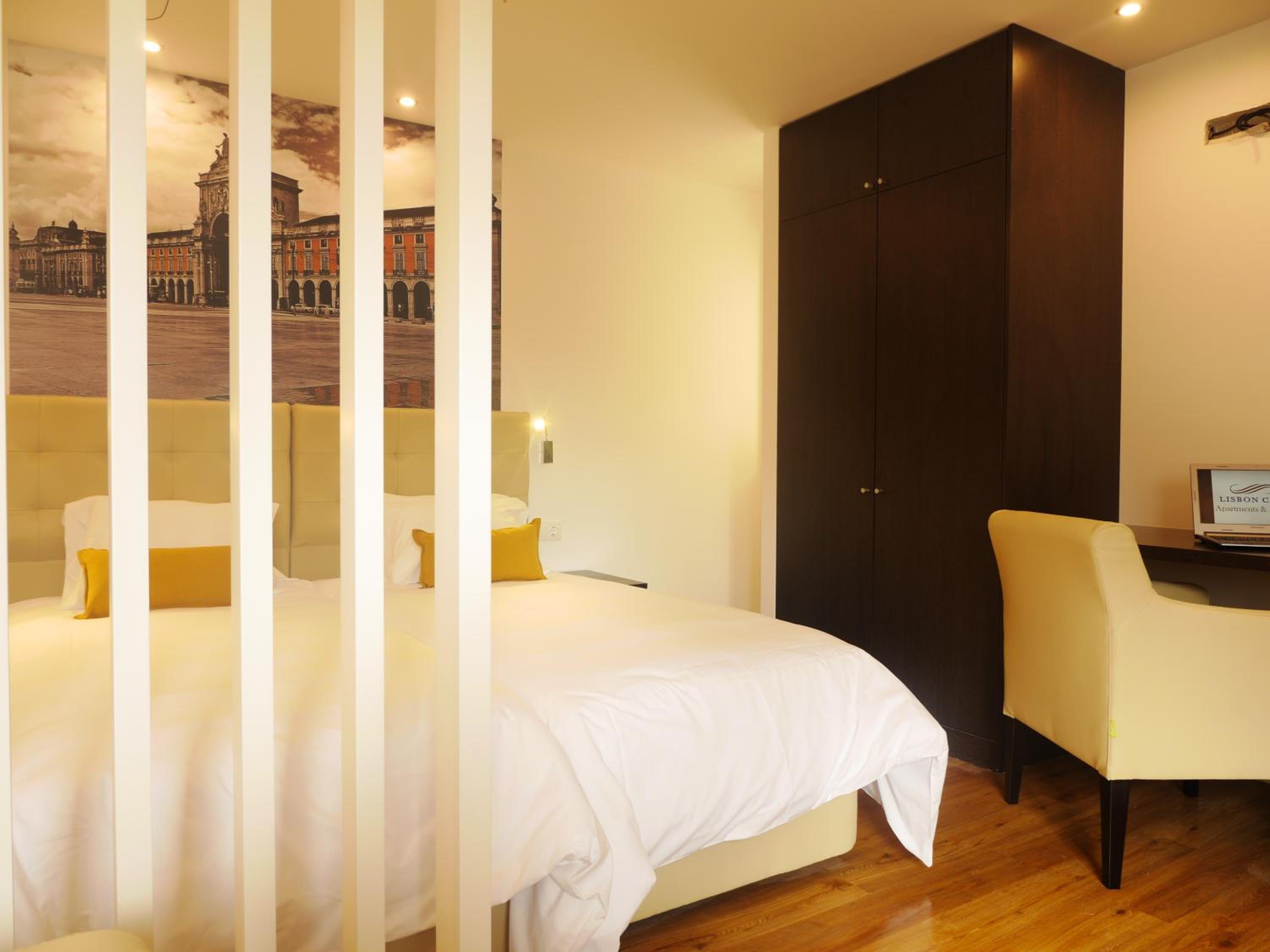 One-Bedroom Apartment (3 Adults)