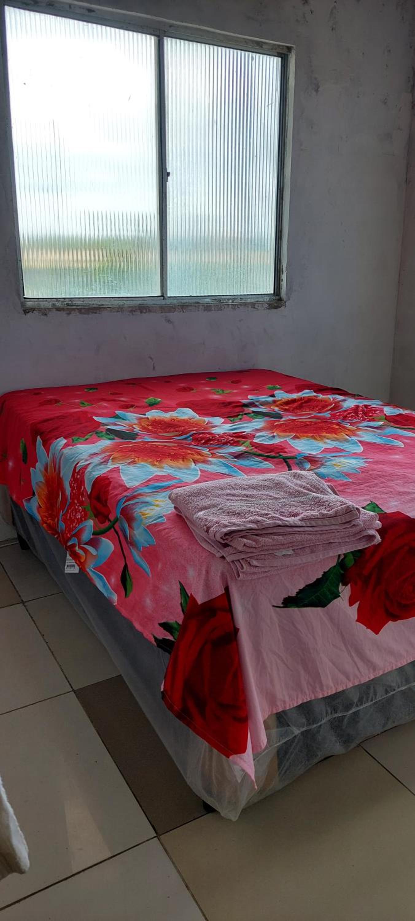 One-Bedroom House photo 1