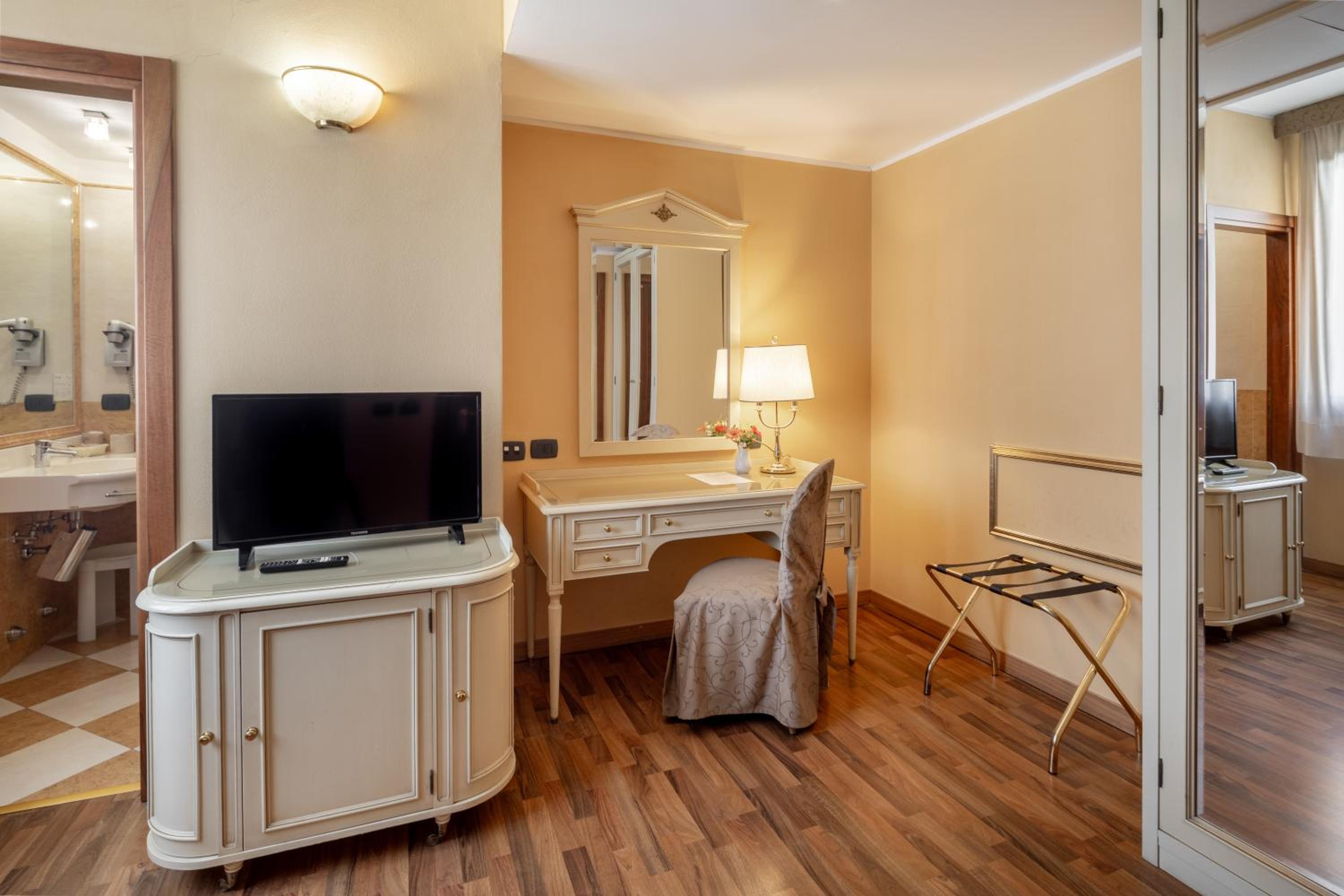 Hotel Lucrezia Borgia