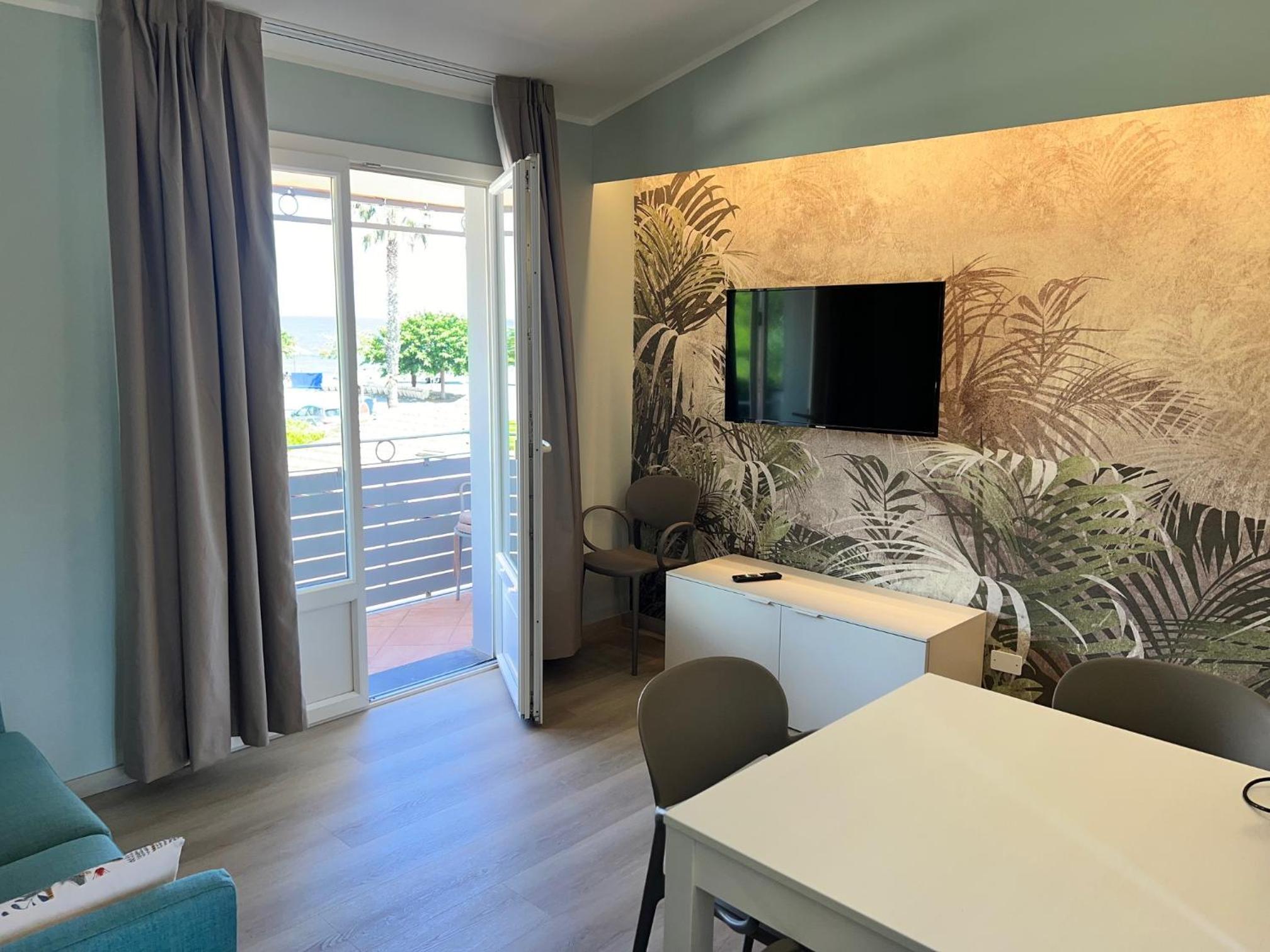 Apartment with Sea View photo 3