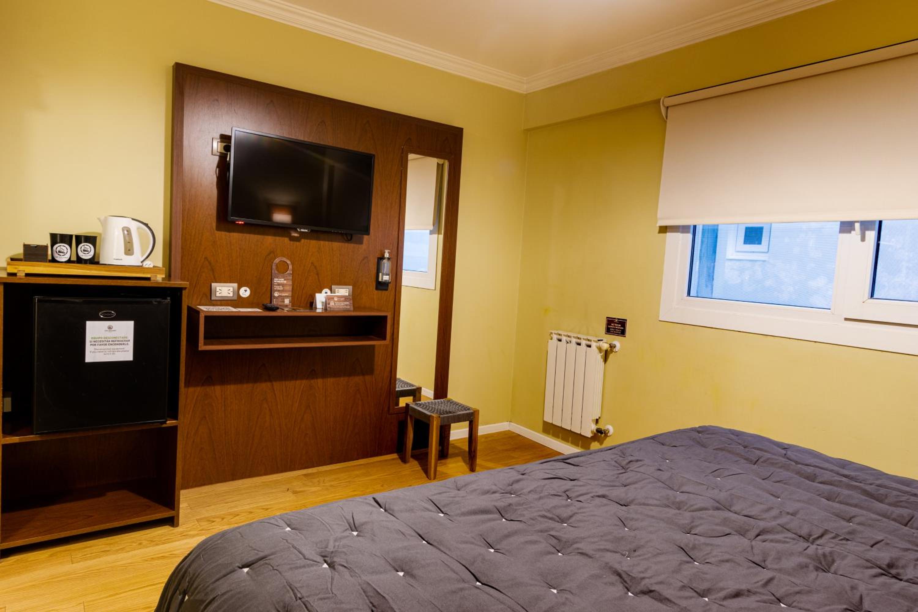 Double or Twin Room photo 3