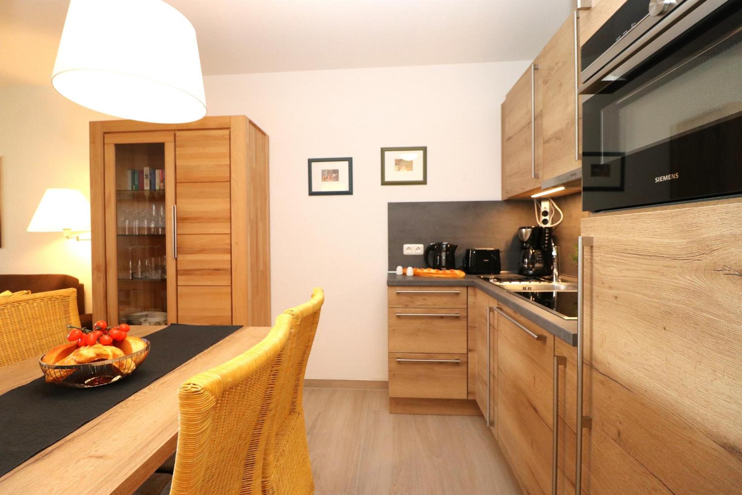 Apartment with Terrace photo 3