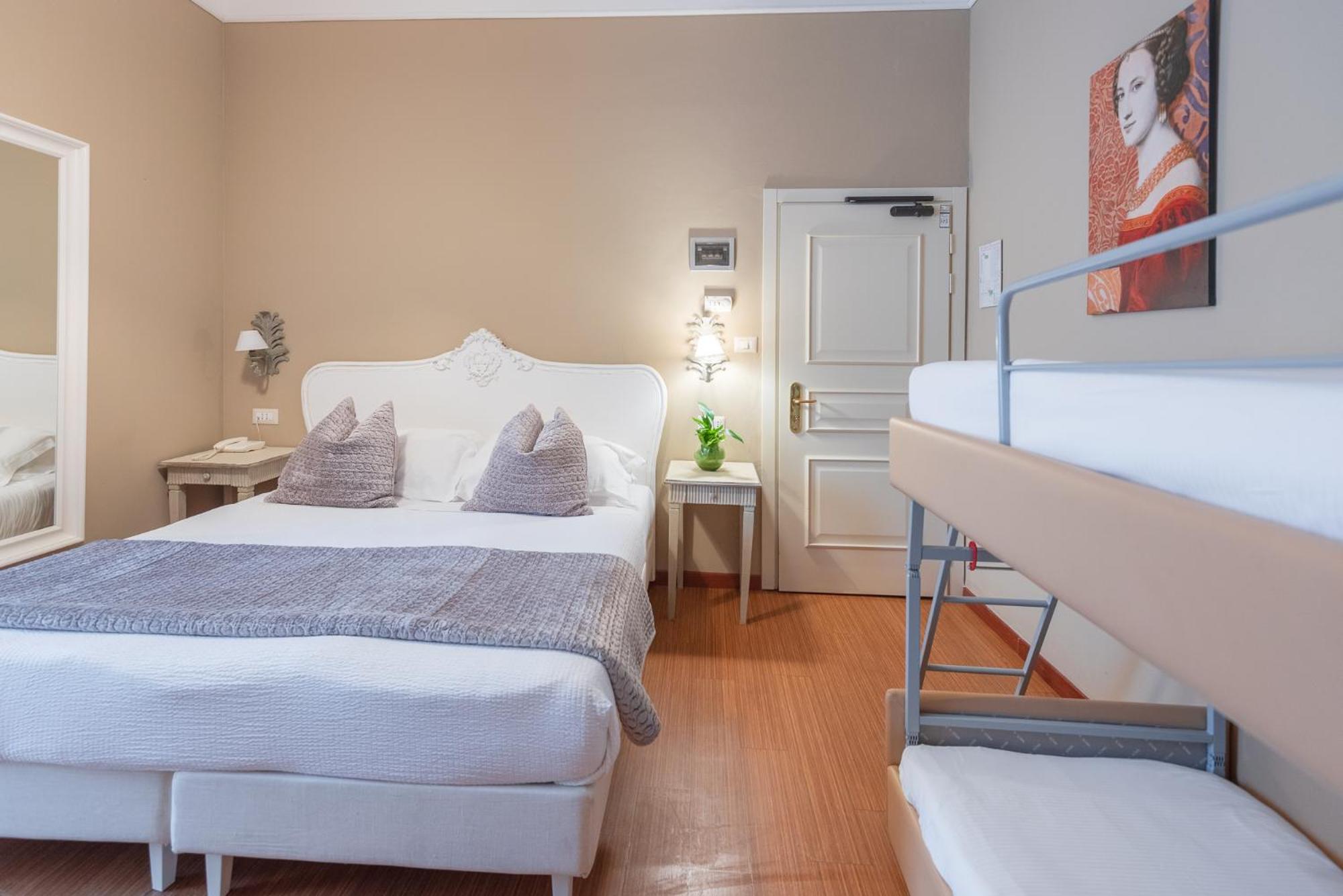 Family triple room - Photo 6