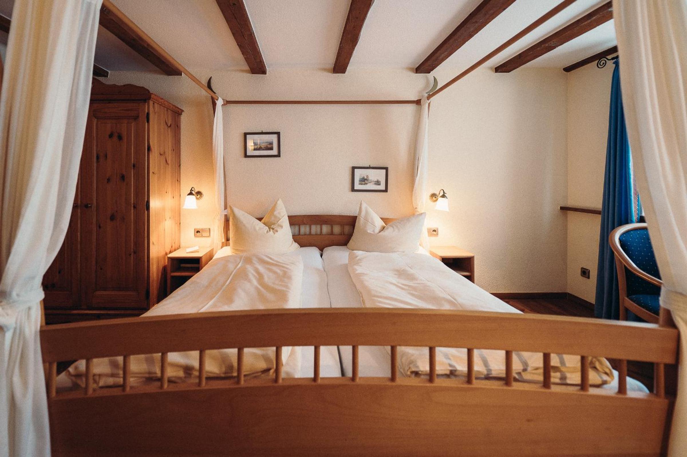 Double Room - Photo 2