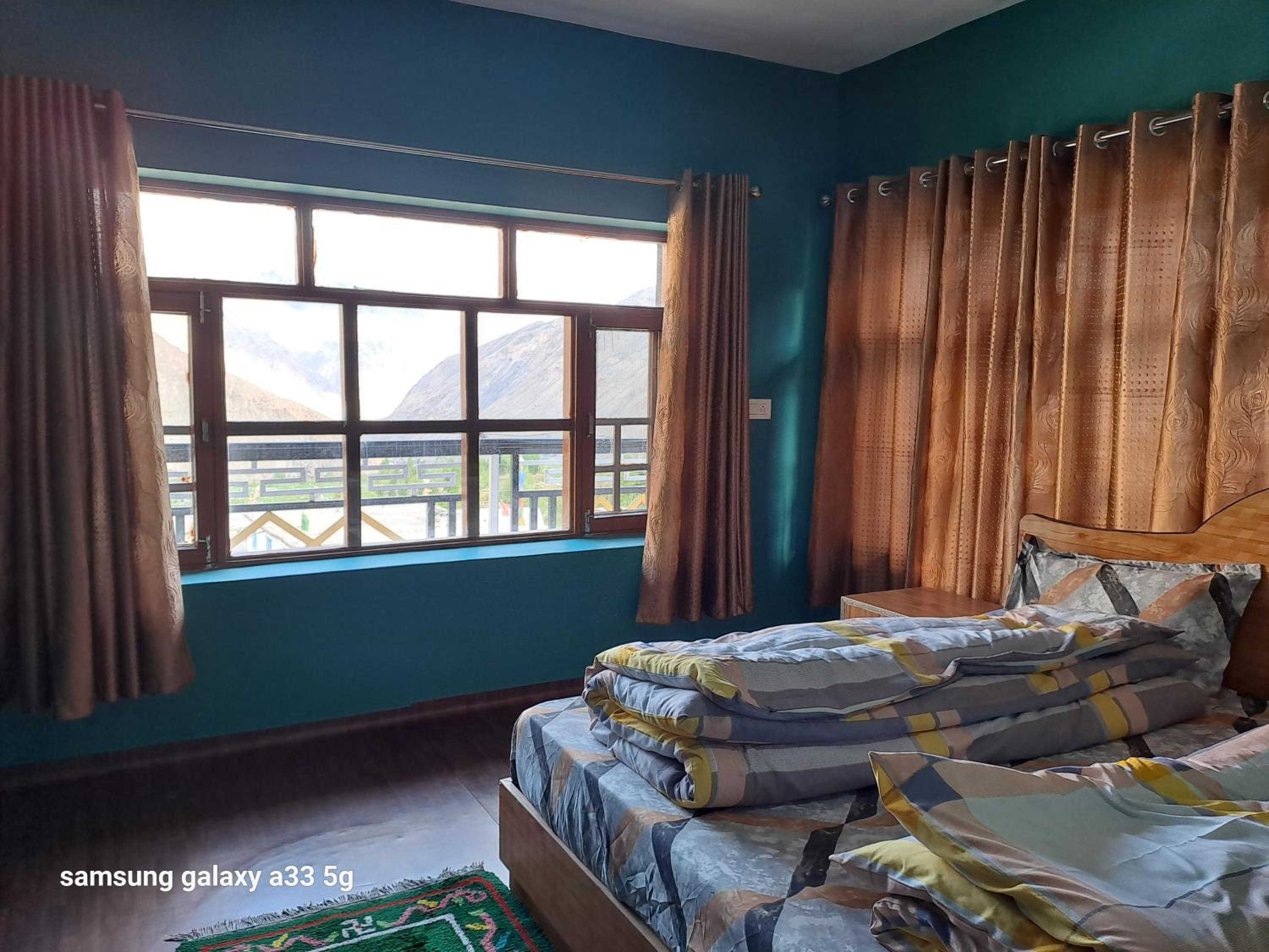 Double Room With Private Bathroom photo 2