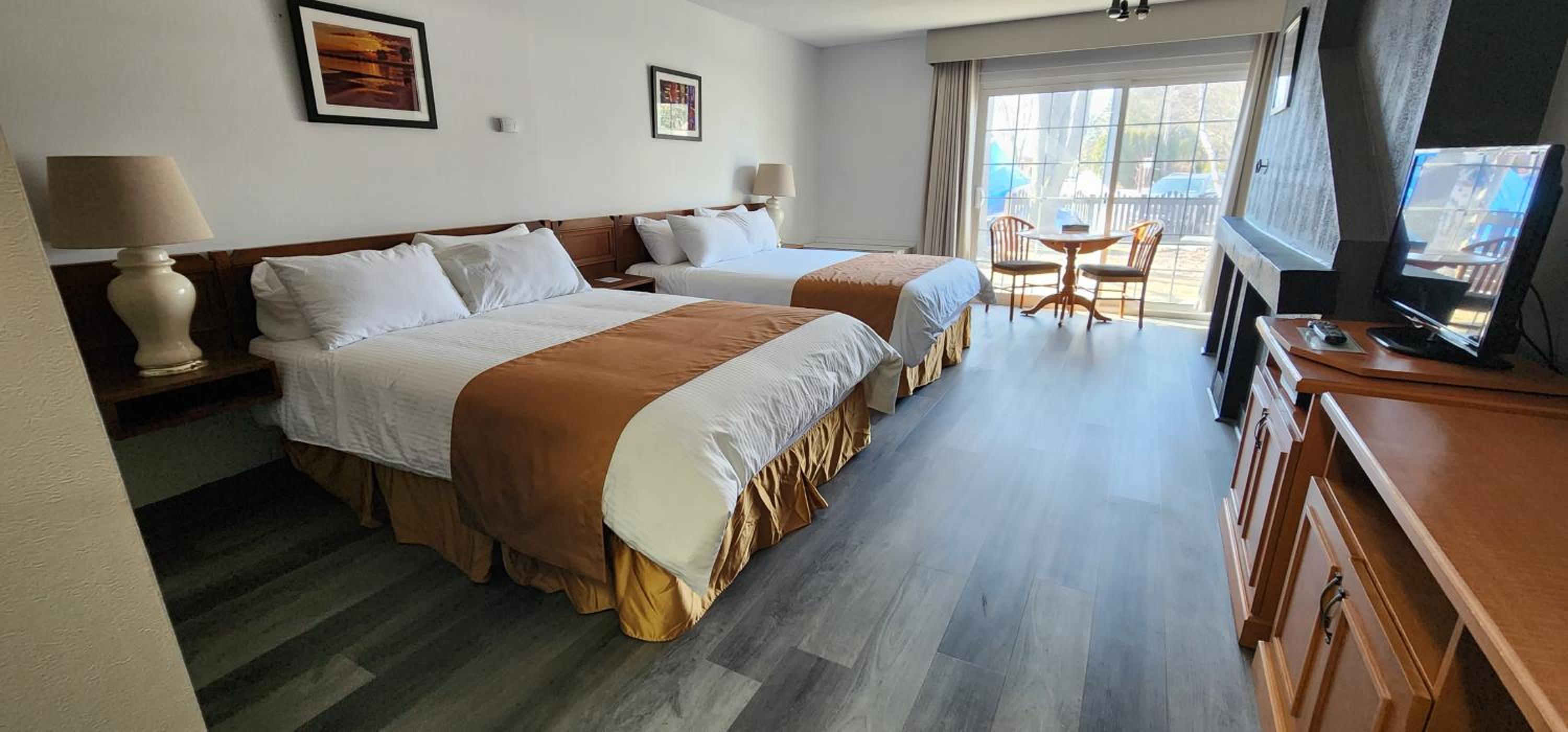 Queen Room