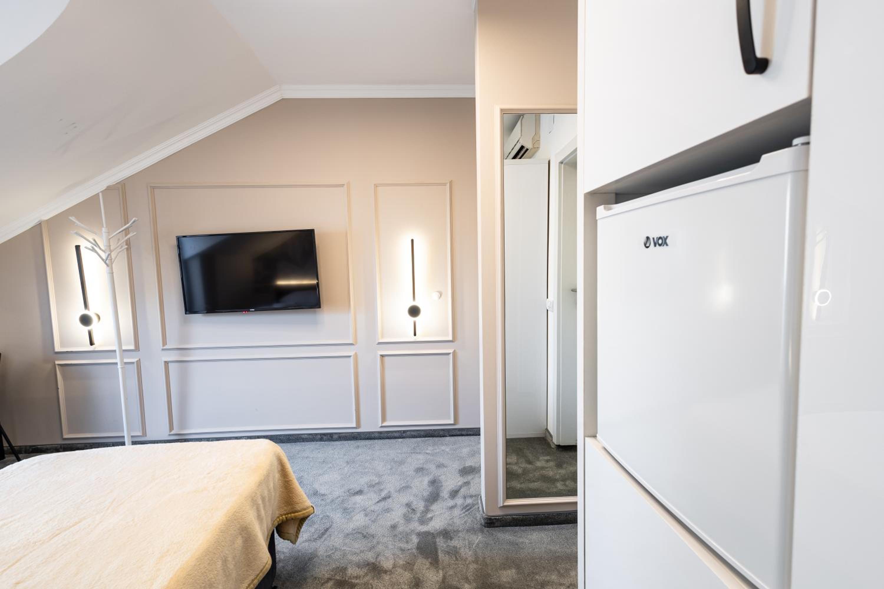 Double or Twin Room photo 2