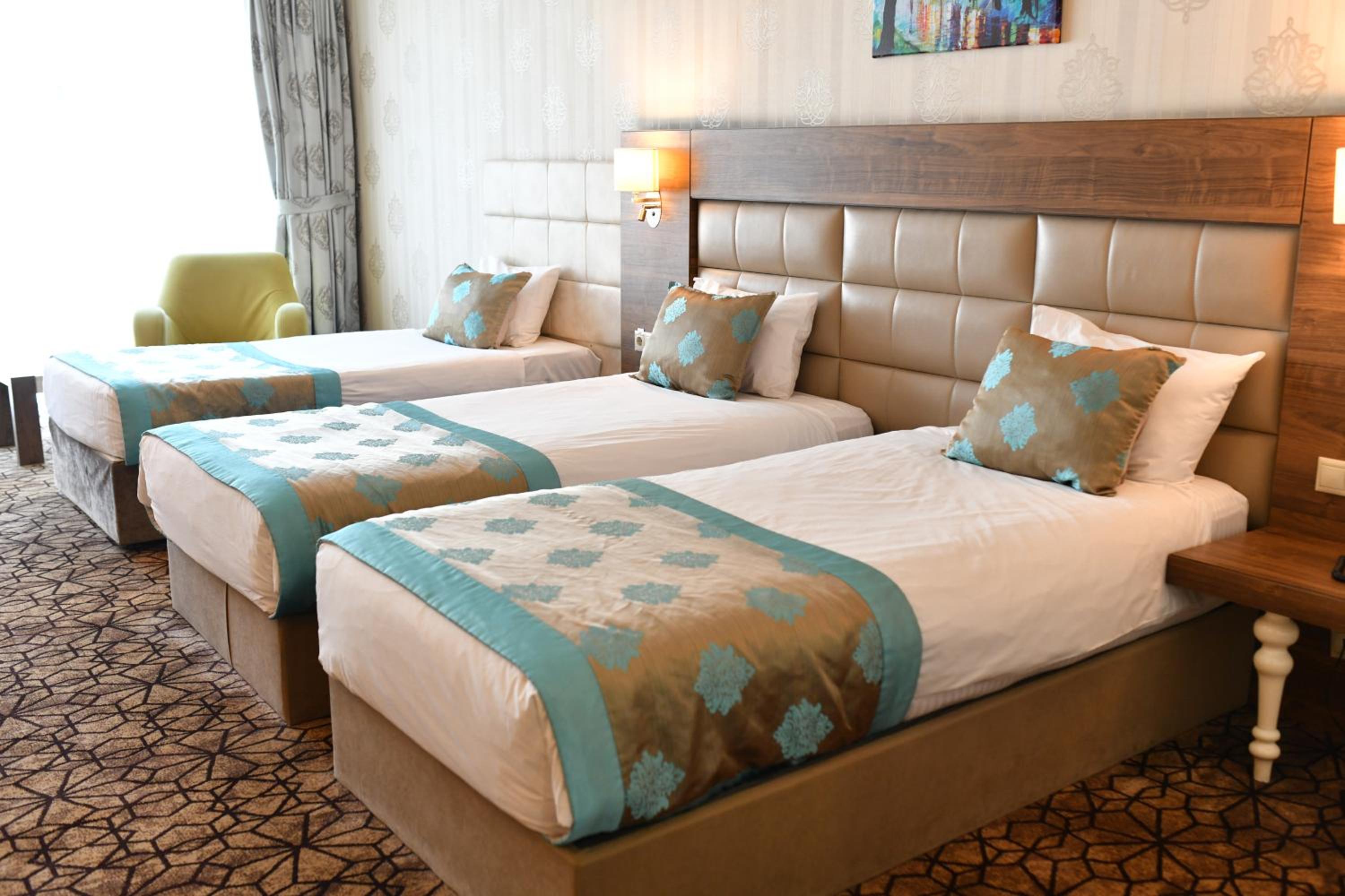 Standard Triple Room photo 2
