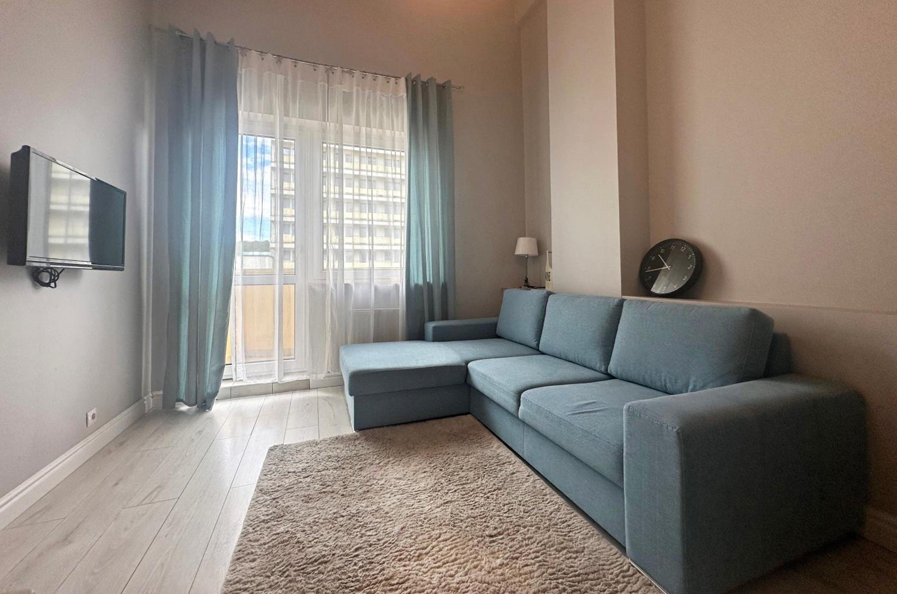 Studio Apartment with Balcony
