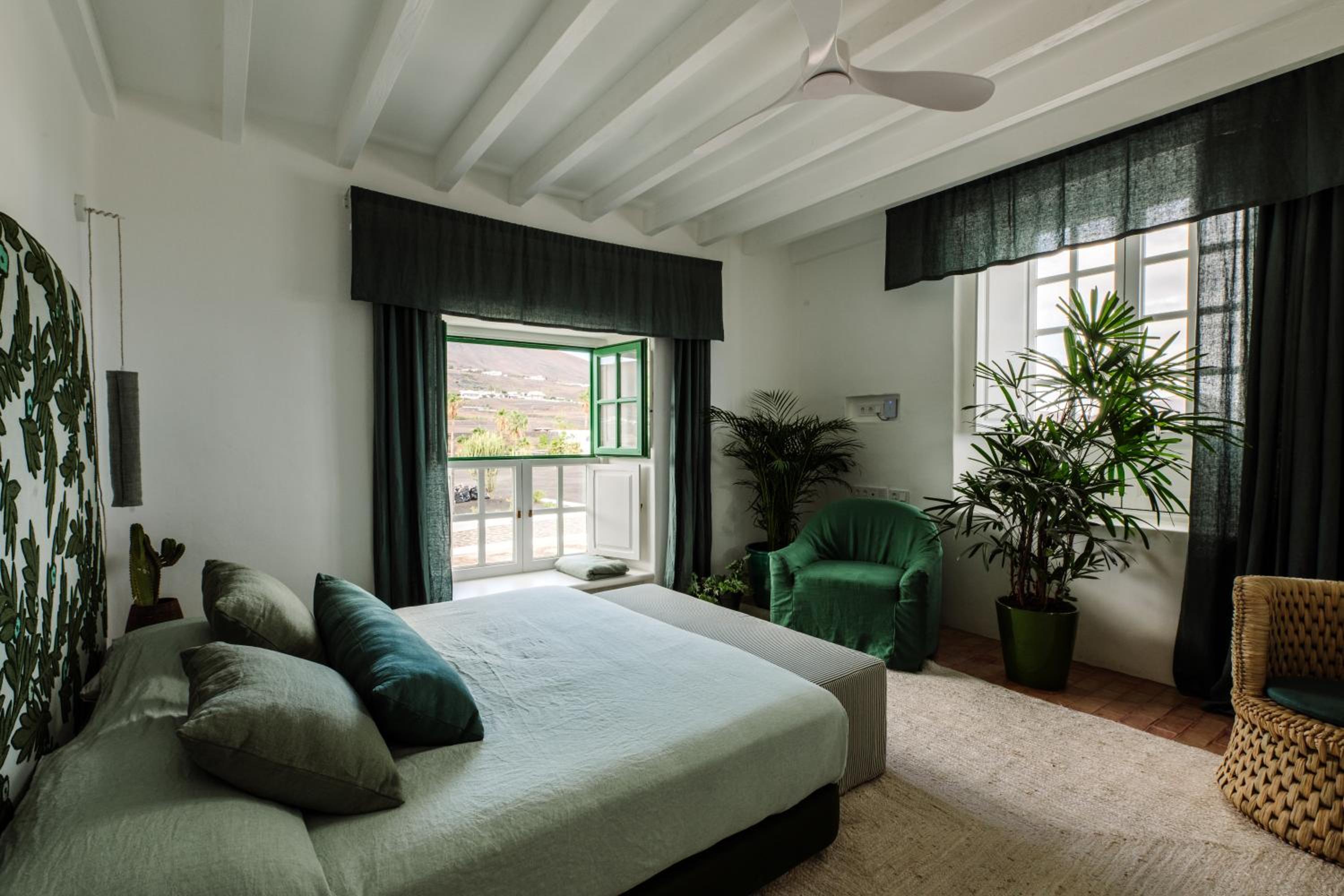Double Room with Mountain View photo 2
