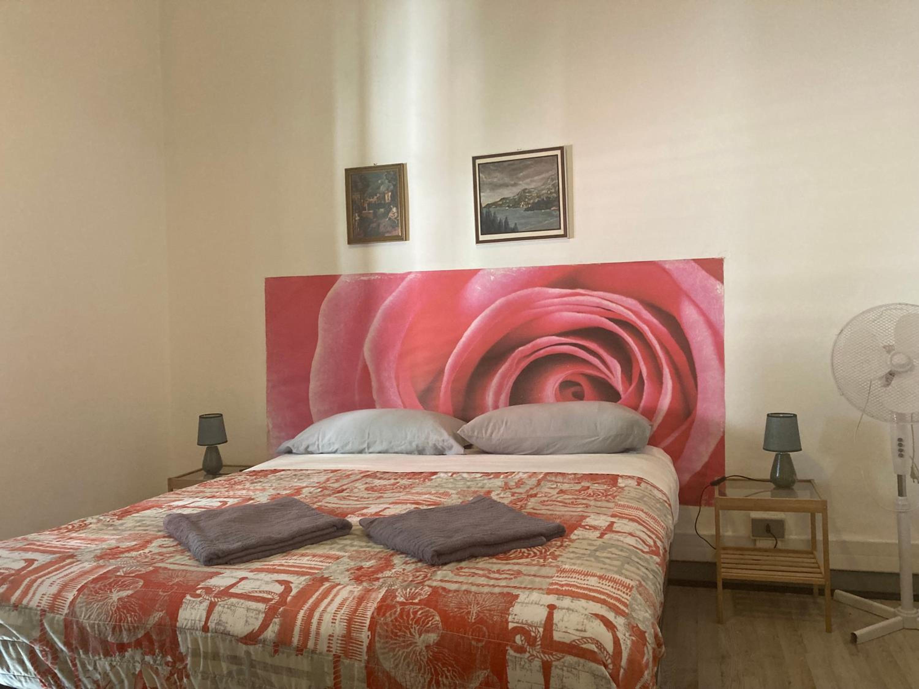 Double Room - Photo 4