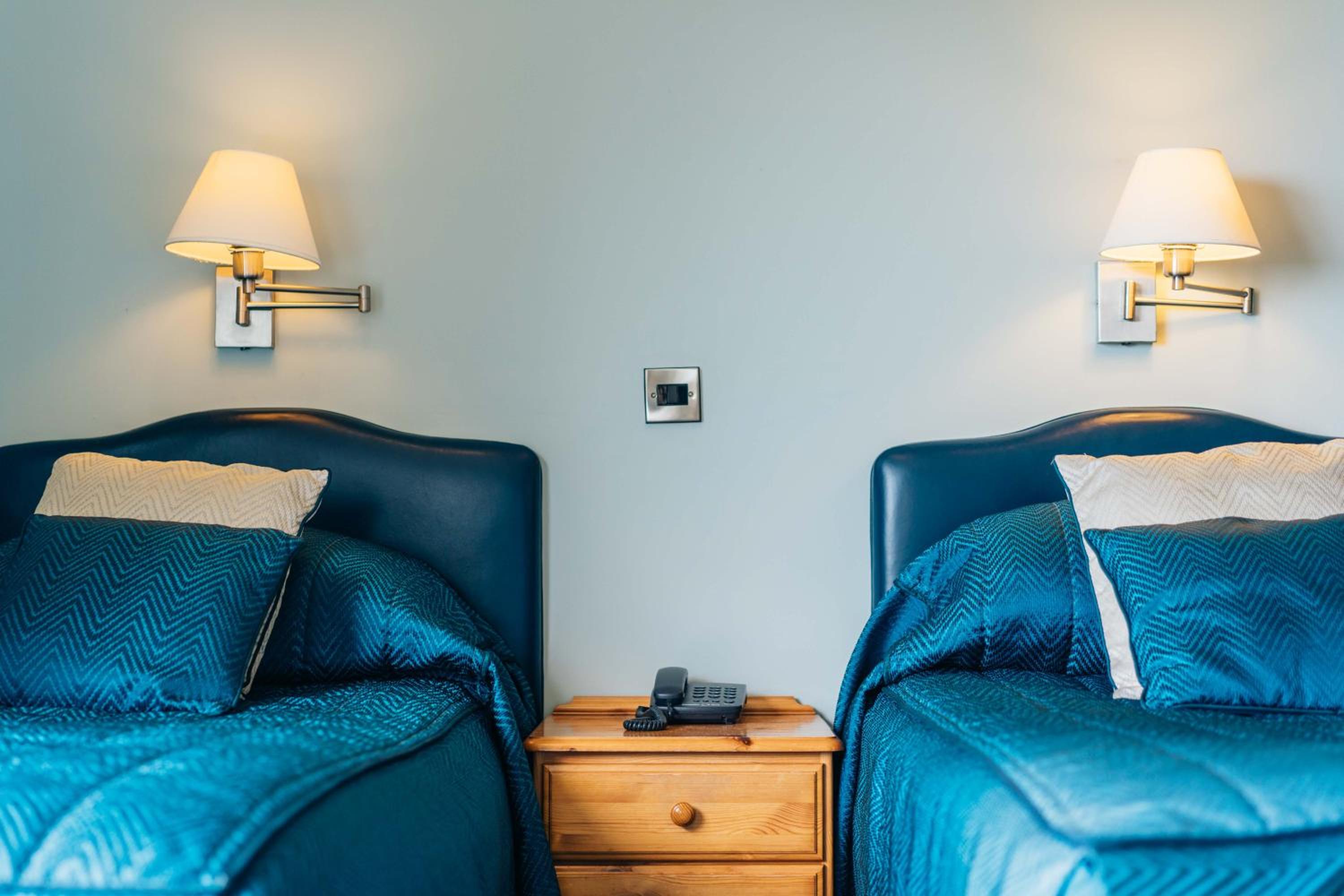Standard Twin Room with Sea View photo 2