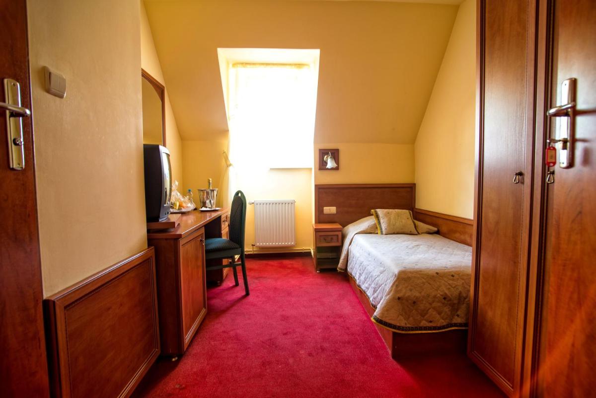Single Room photo 2