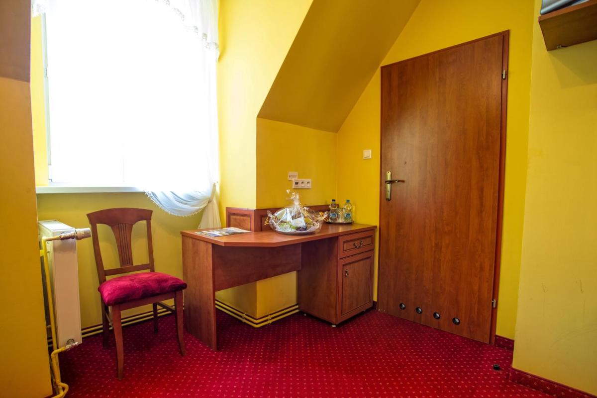 Double or Twin Room photo 2