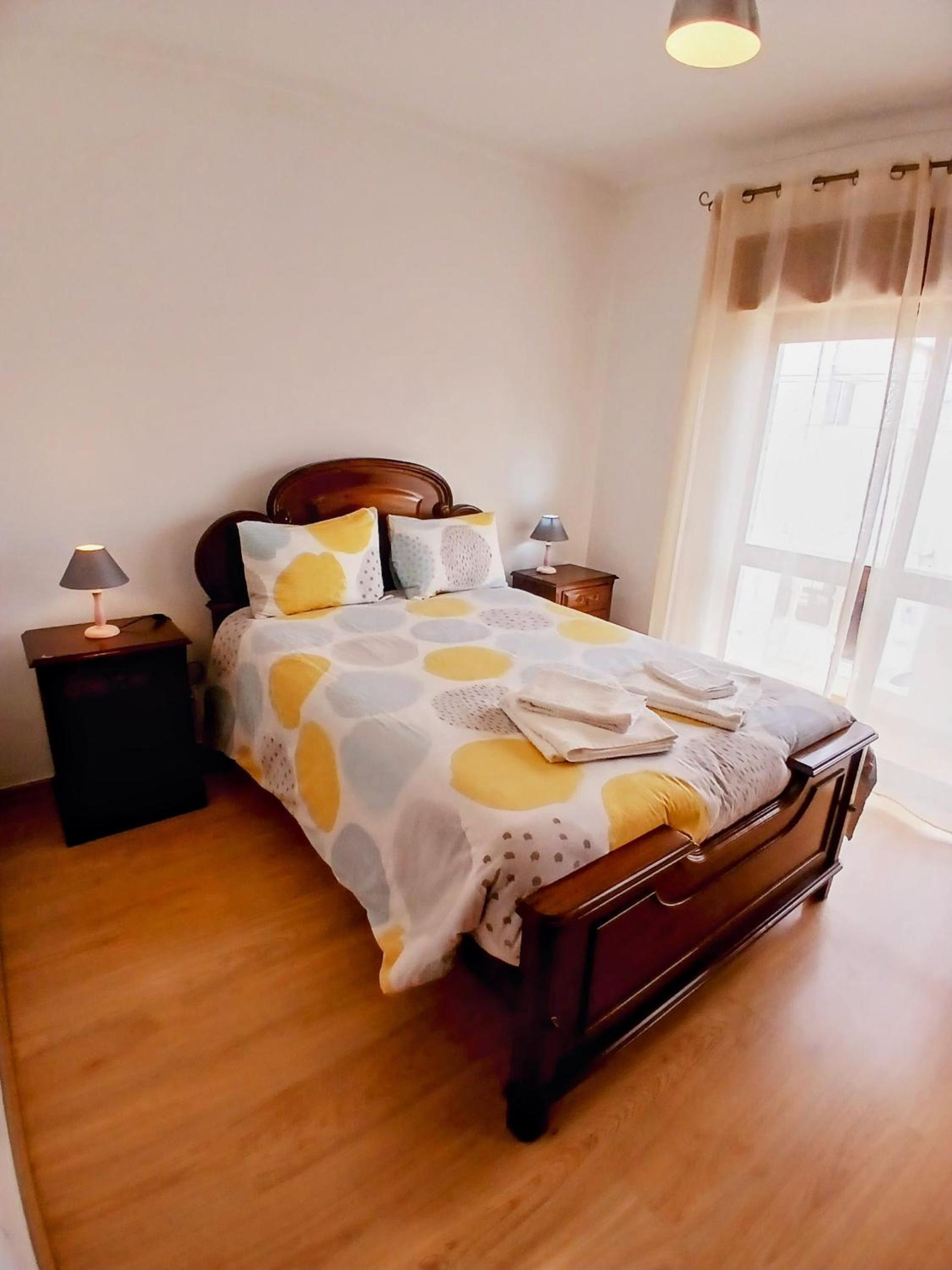Double Room with Shared Bathroom photo 2