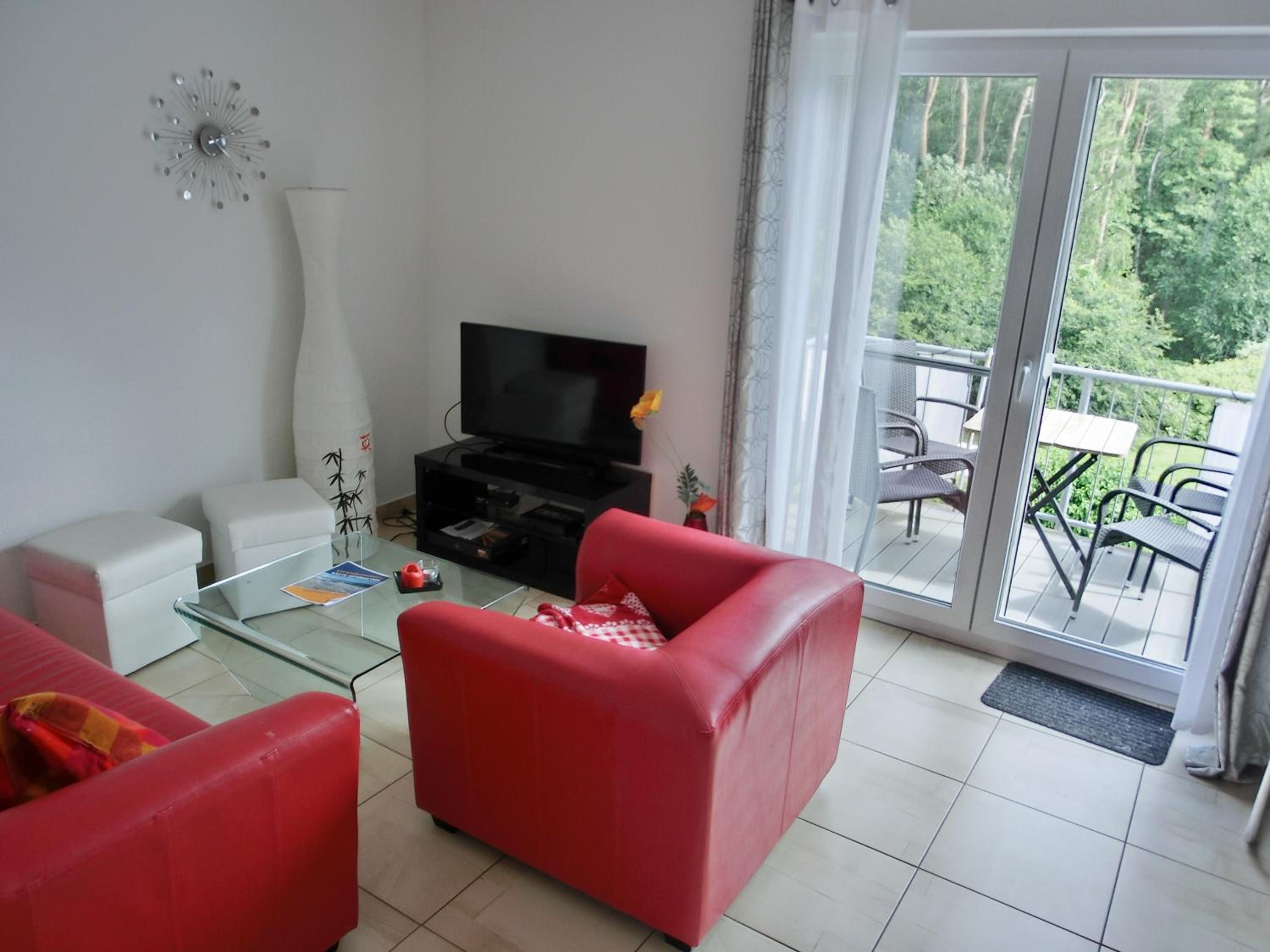 Apartment with Balcony photo 1